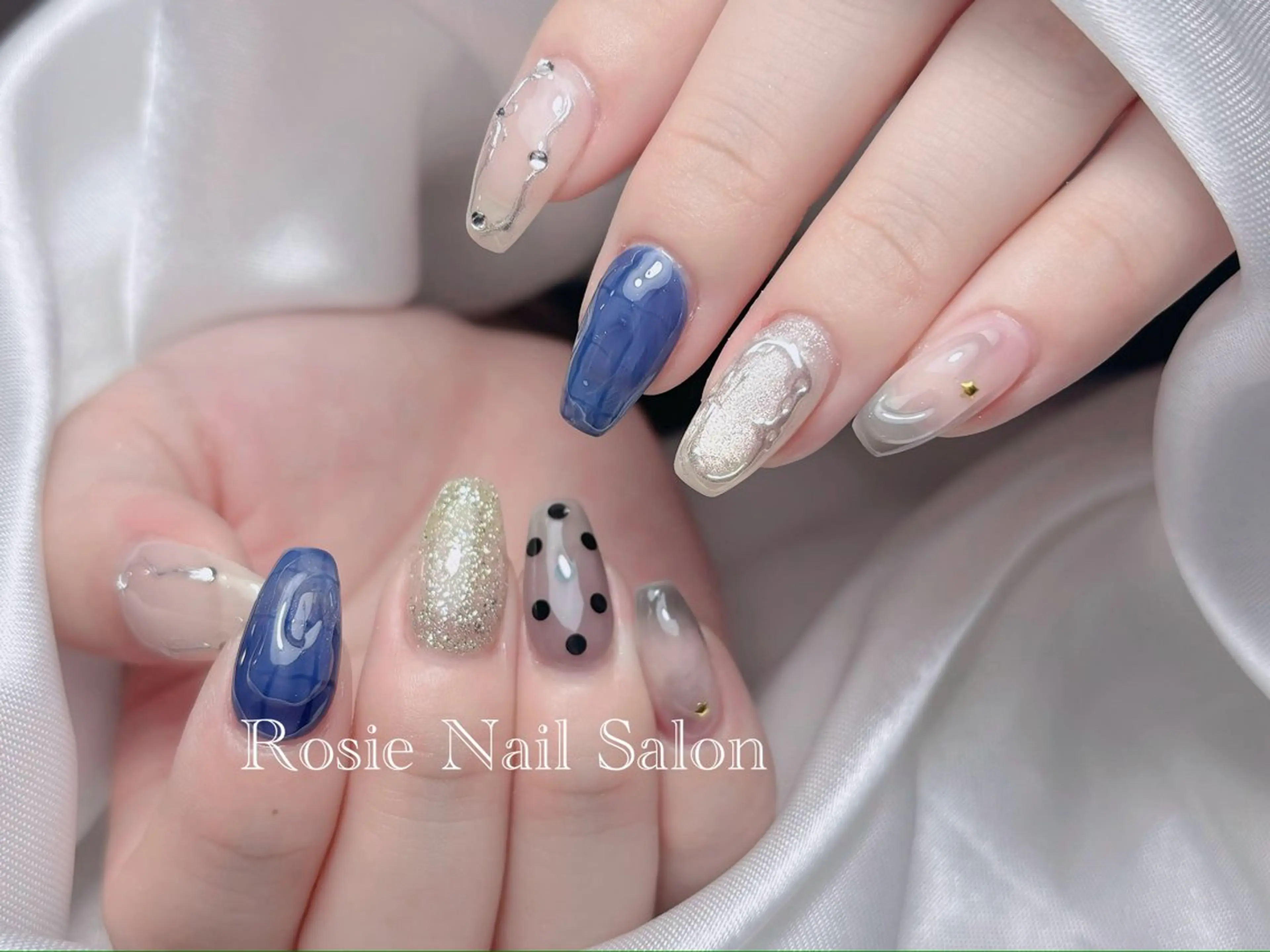 ネイル Rosie Nail サロン南越谷のネイルデザイン