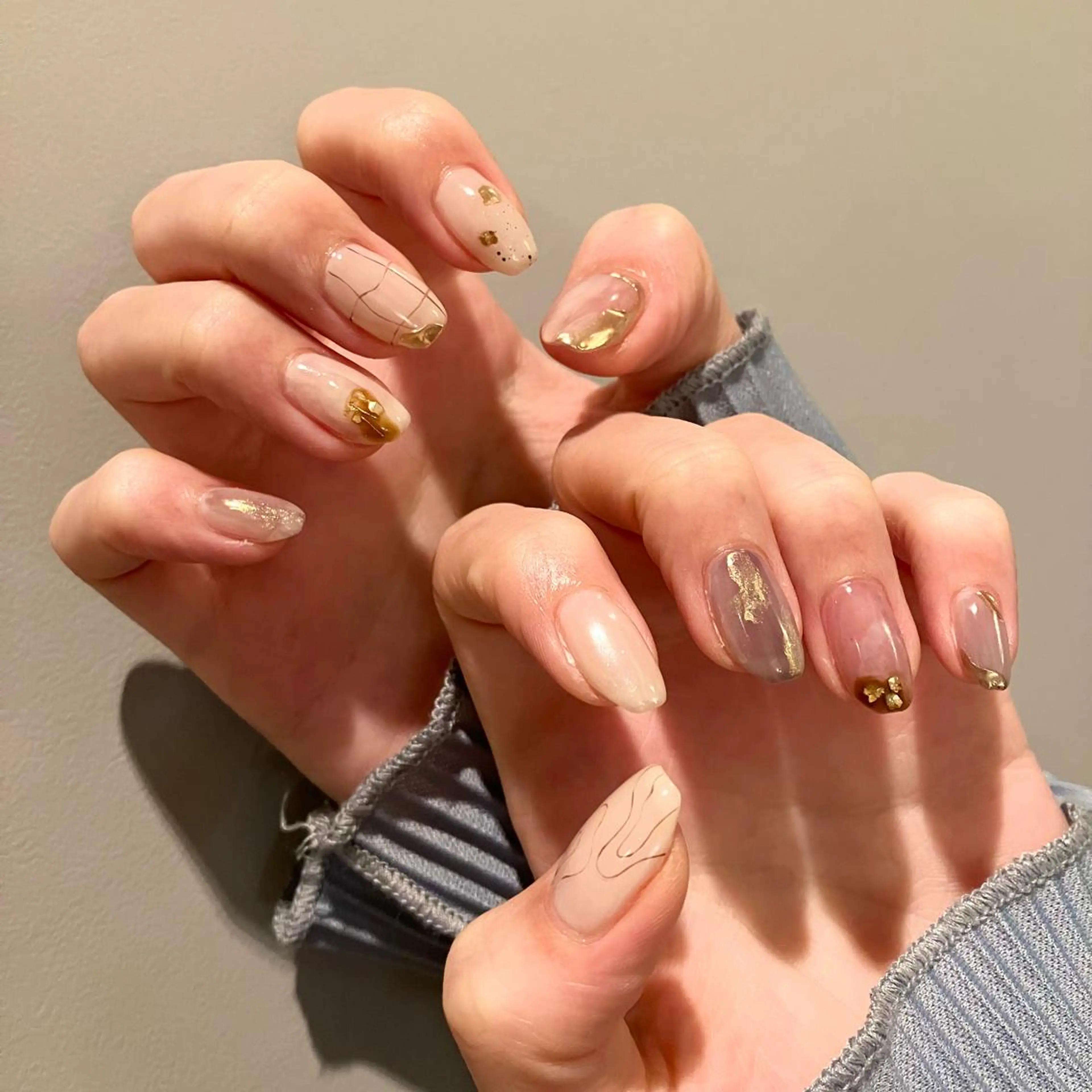 ネイル ハンドネイル ウシク ミユキのネイルデザイン