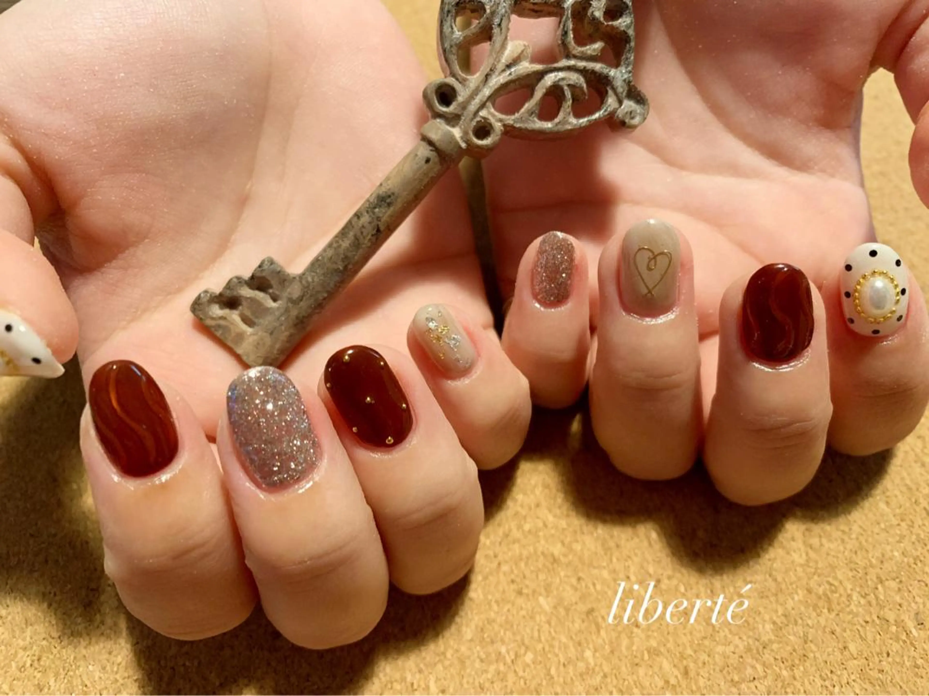 ネイル liberté (リベルテ)のネイルデザイン