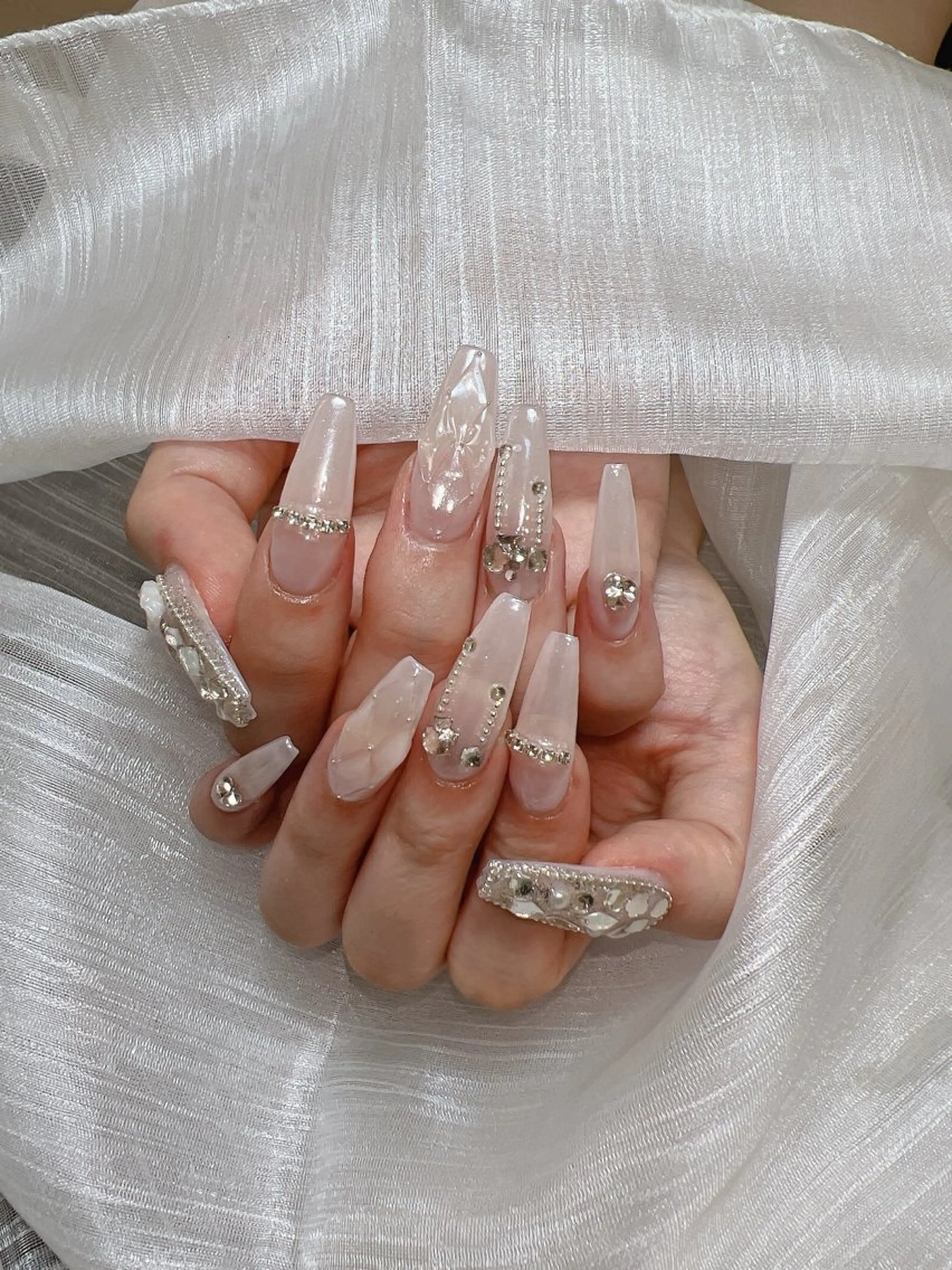 ネイル マグネットネイル ミラーネイル Lee Nailsのネイルデザイン