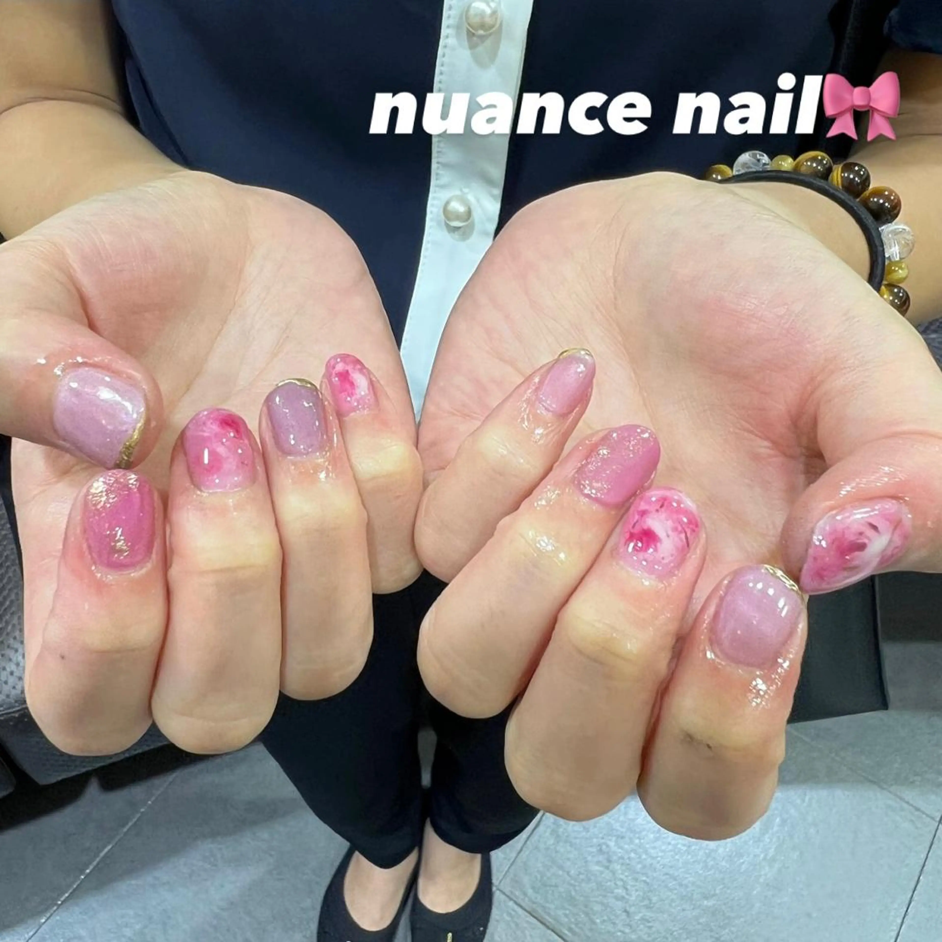 ネイル ジェルネイル ニュアンスネイル ワンカラーネイル パラジェル 暖色カラー/レイヤー カット/Yunaのヘアスタイル