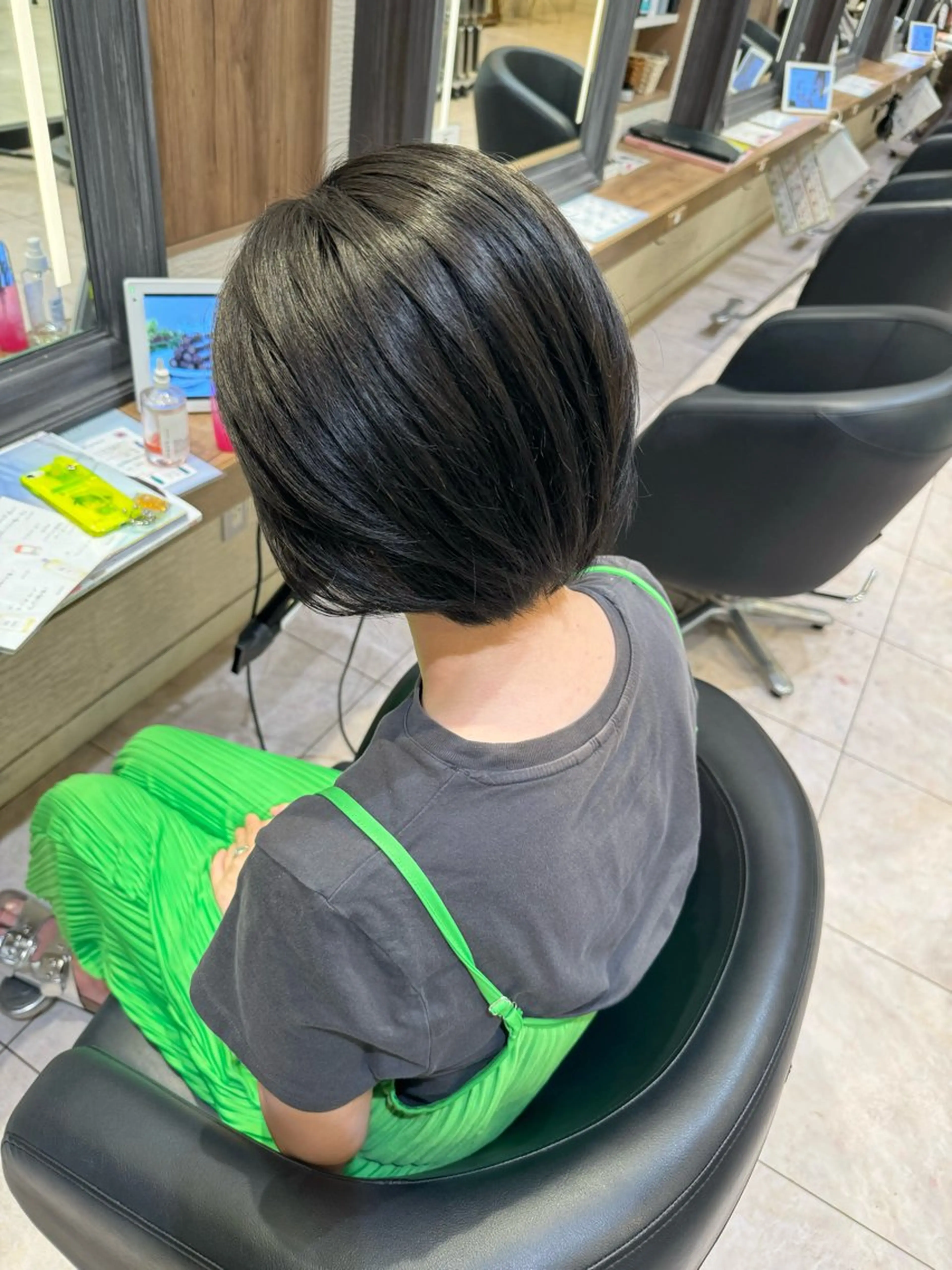 ショート カラー ヘアカラー 赤み消しカラー🌱 YUZUKI🫧のヘアスタイル