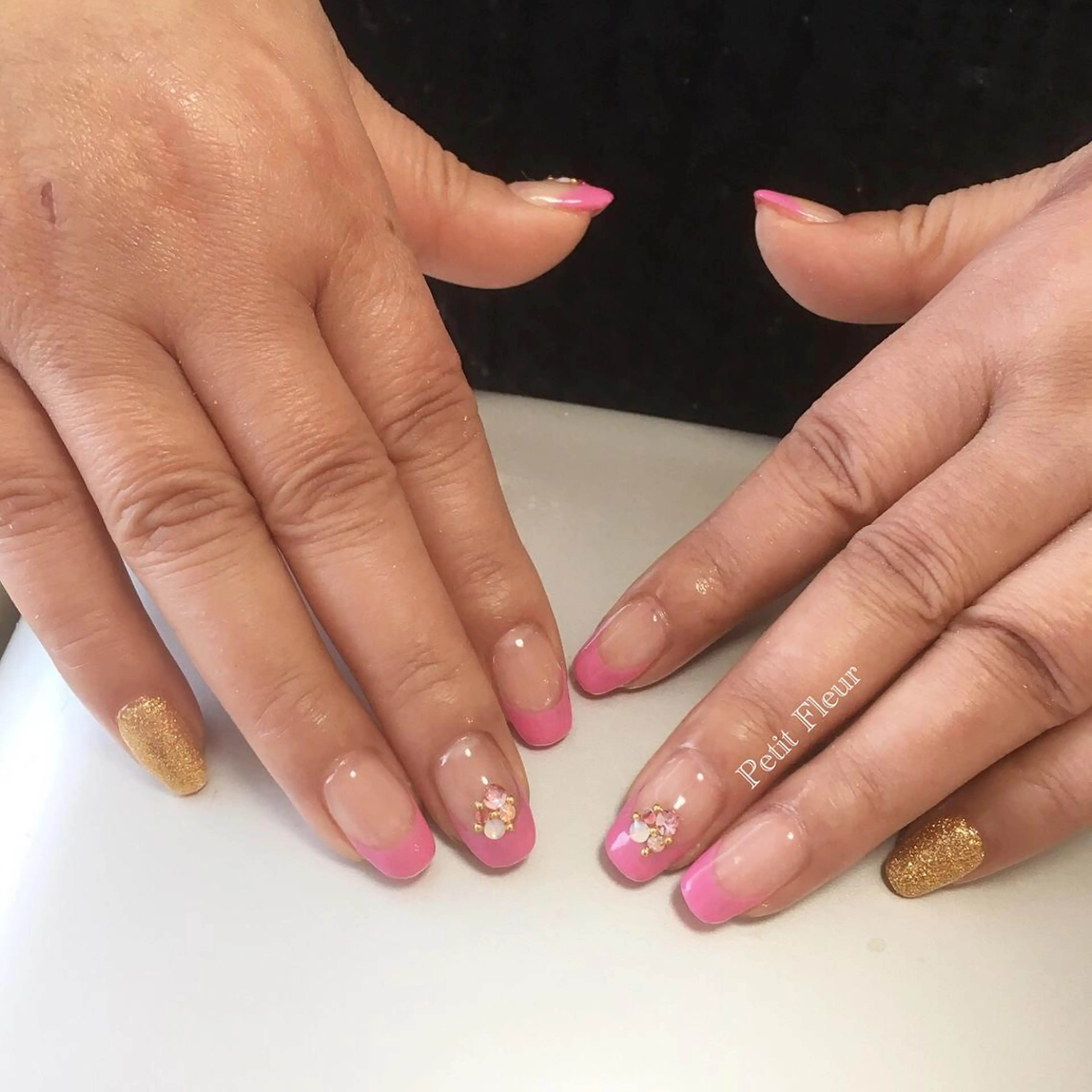 ネイル フレンチネイル グラデーション ピンク 春ネイル Petit Fleur所属・青柳 亜梨奈のマツエク・マツパデザイン