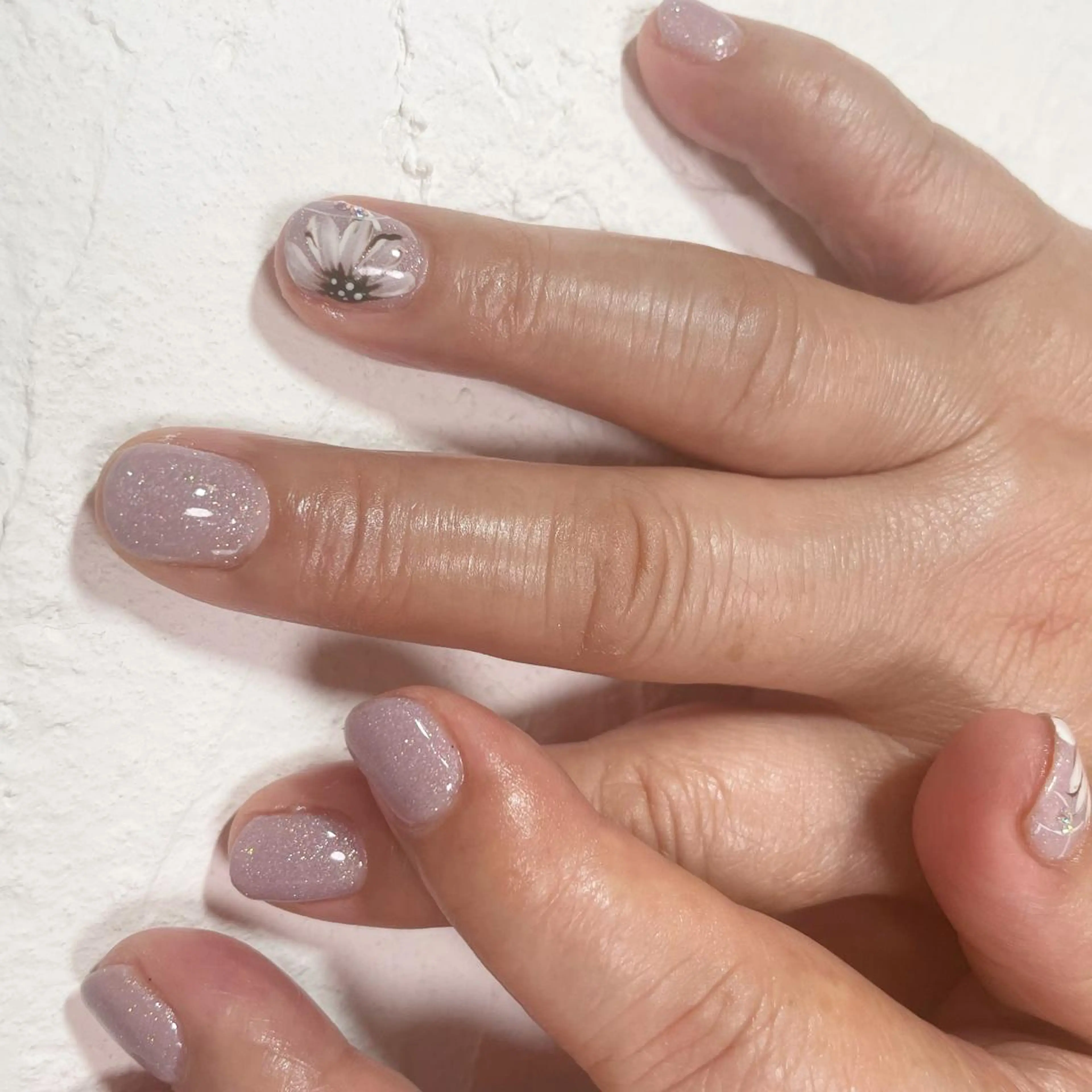 ネイル nail.gorin所属・吉村 優子のネイルデザイン