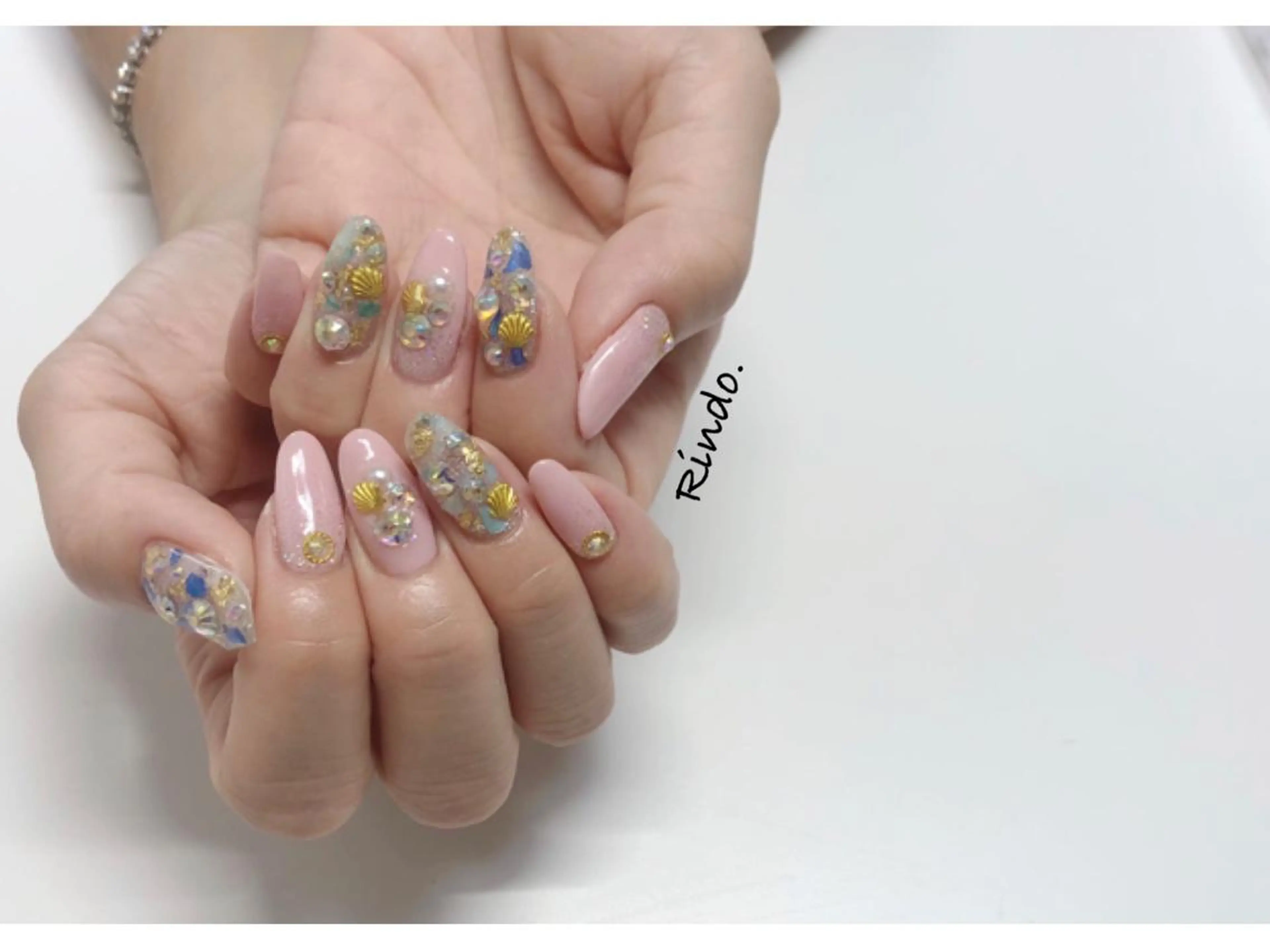 ネイル キラキラネイル ハンドネイル Rindo.ネイル ♡耳つぼジュエリーのその他イメージ