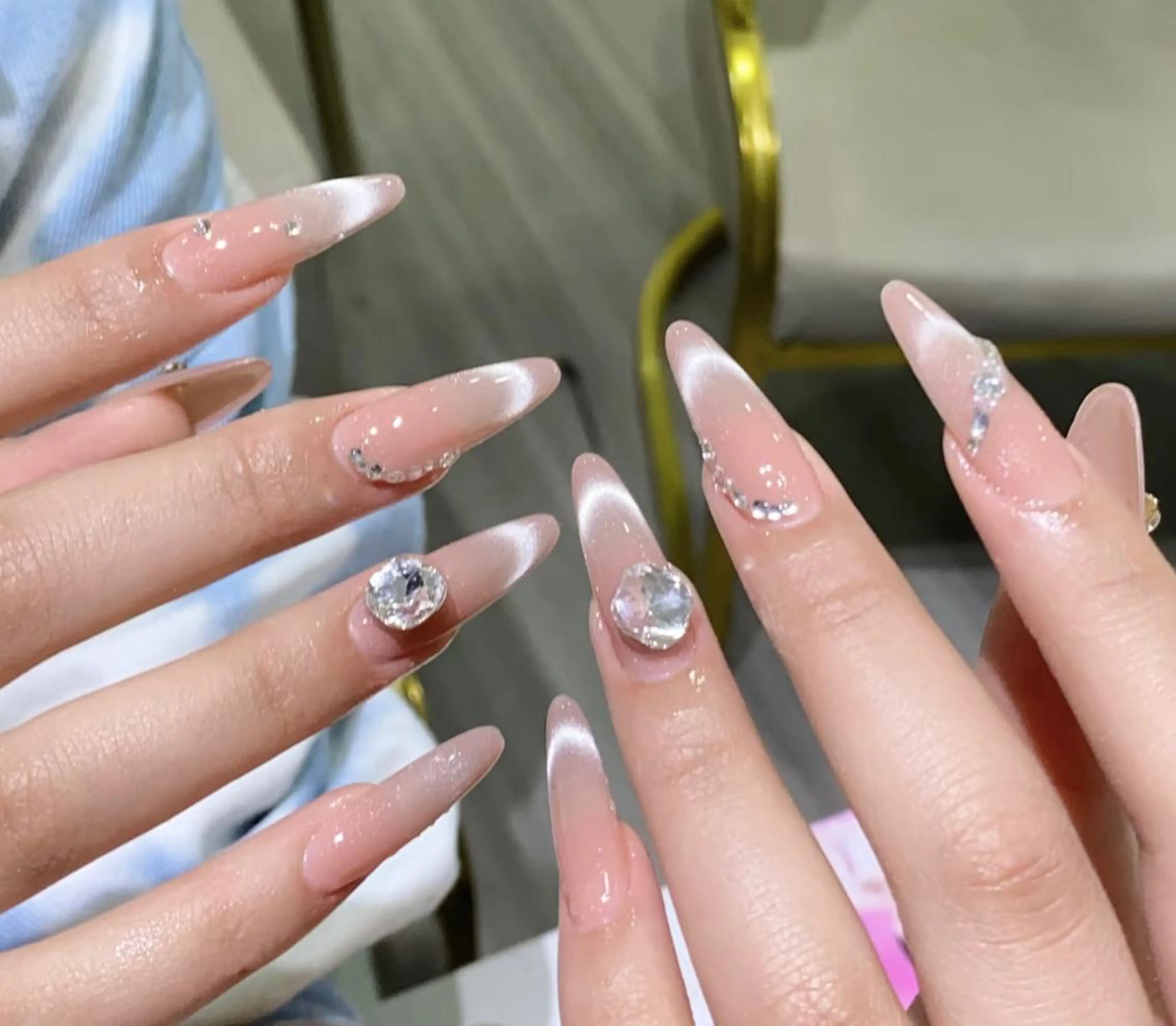 ネイル ハンドネイル 🎀 Ayaka_nailのネイルデザイン