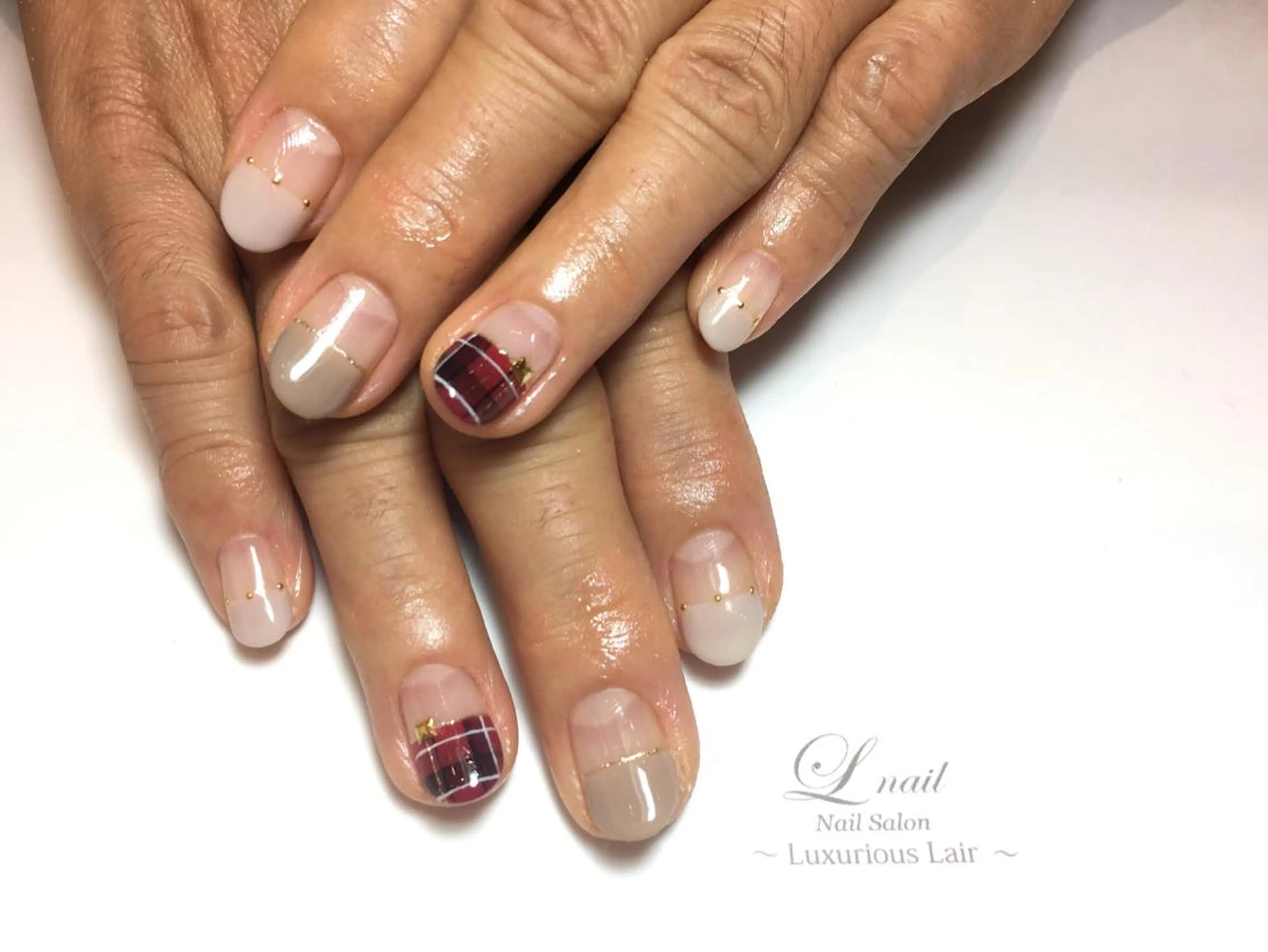 ネイル Li'leaNail AINAのネイルデザイン