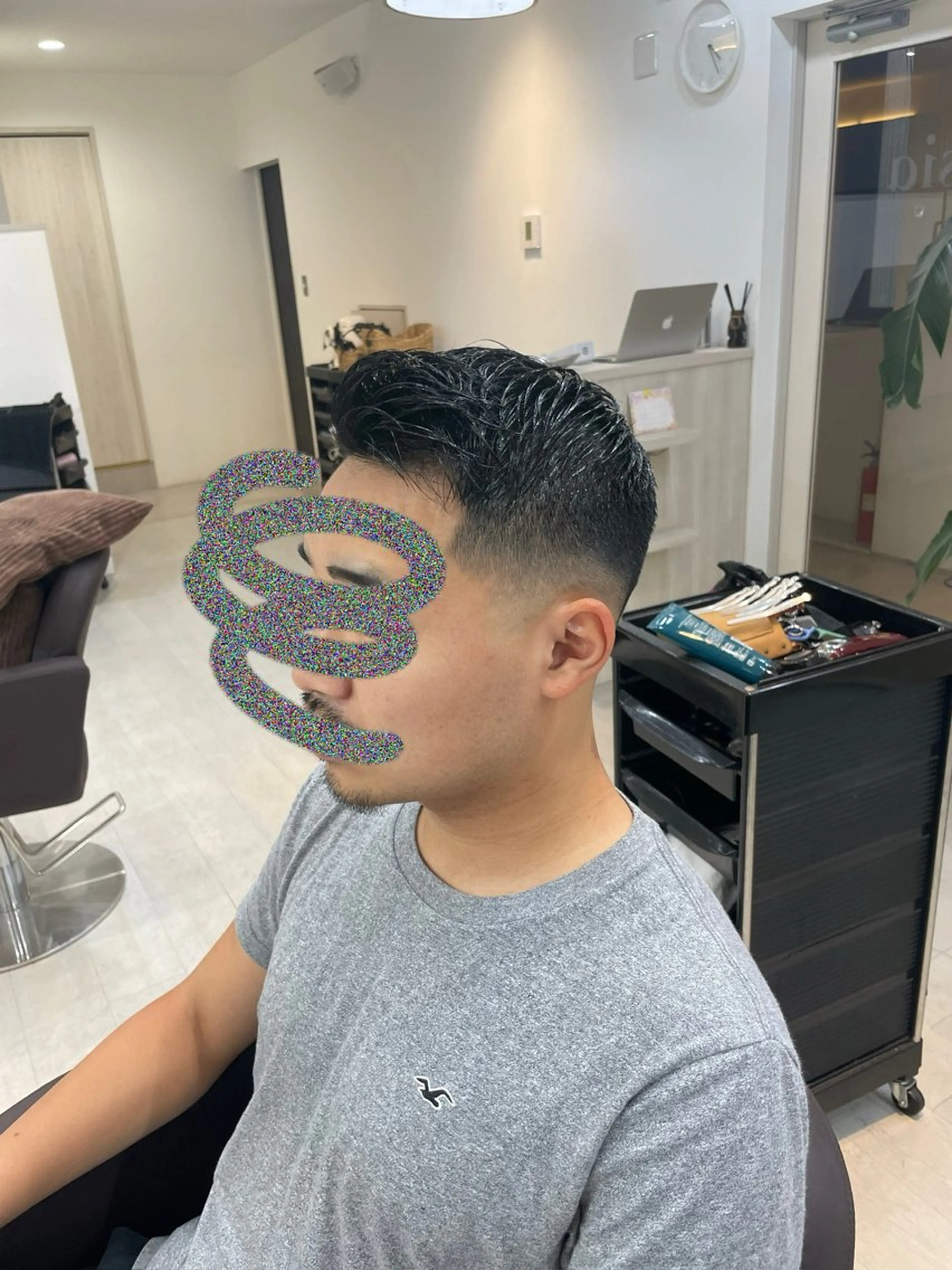 ショート メンズ フェードカット カット 加藤 雄大のヘアスタイル