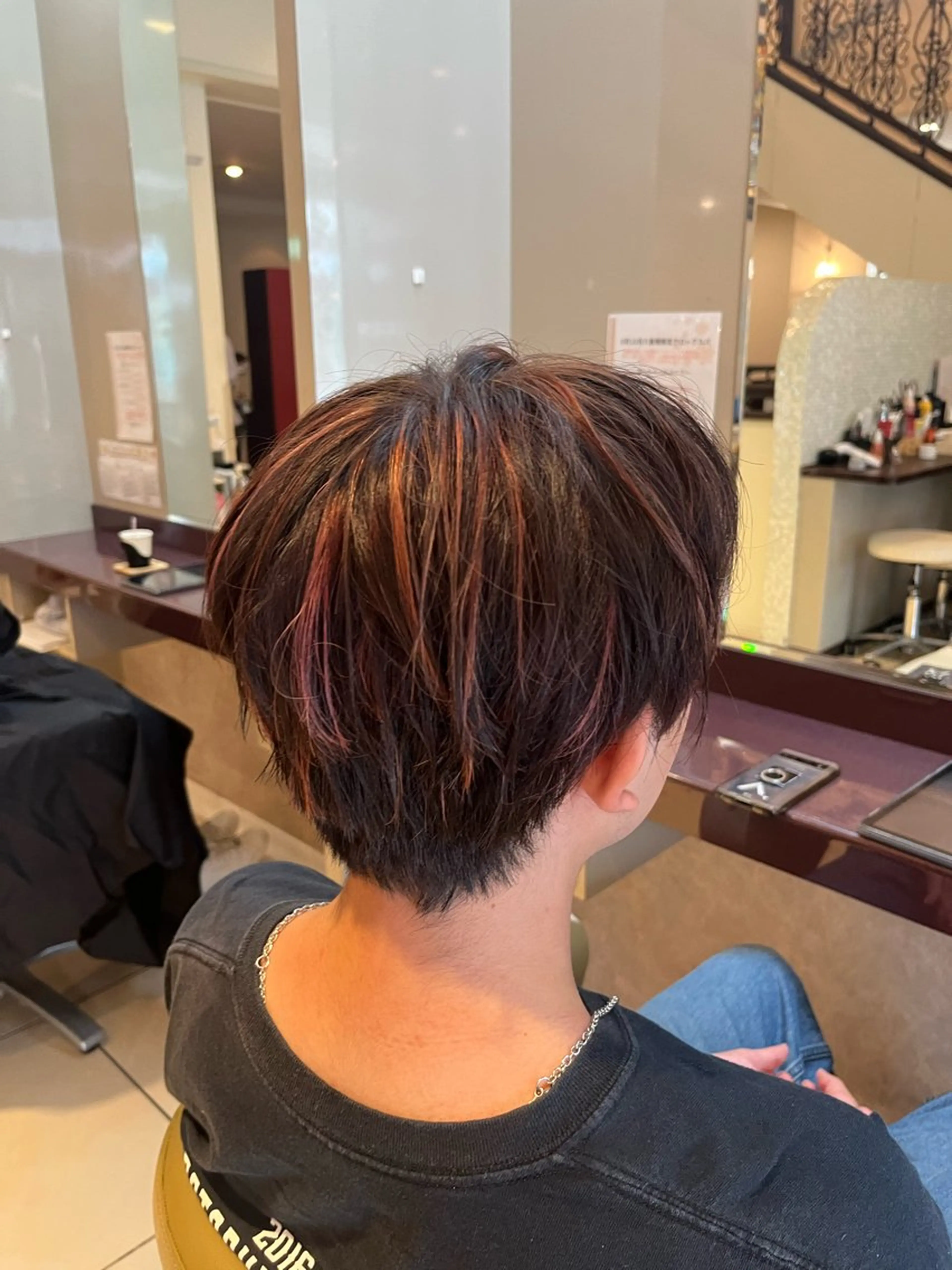 カラー メンズ ヘアカラー トリートメント 八重樫 夢愛のヘアスタイル