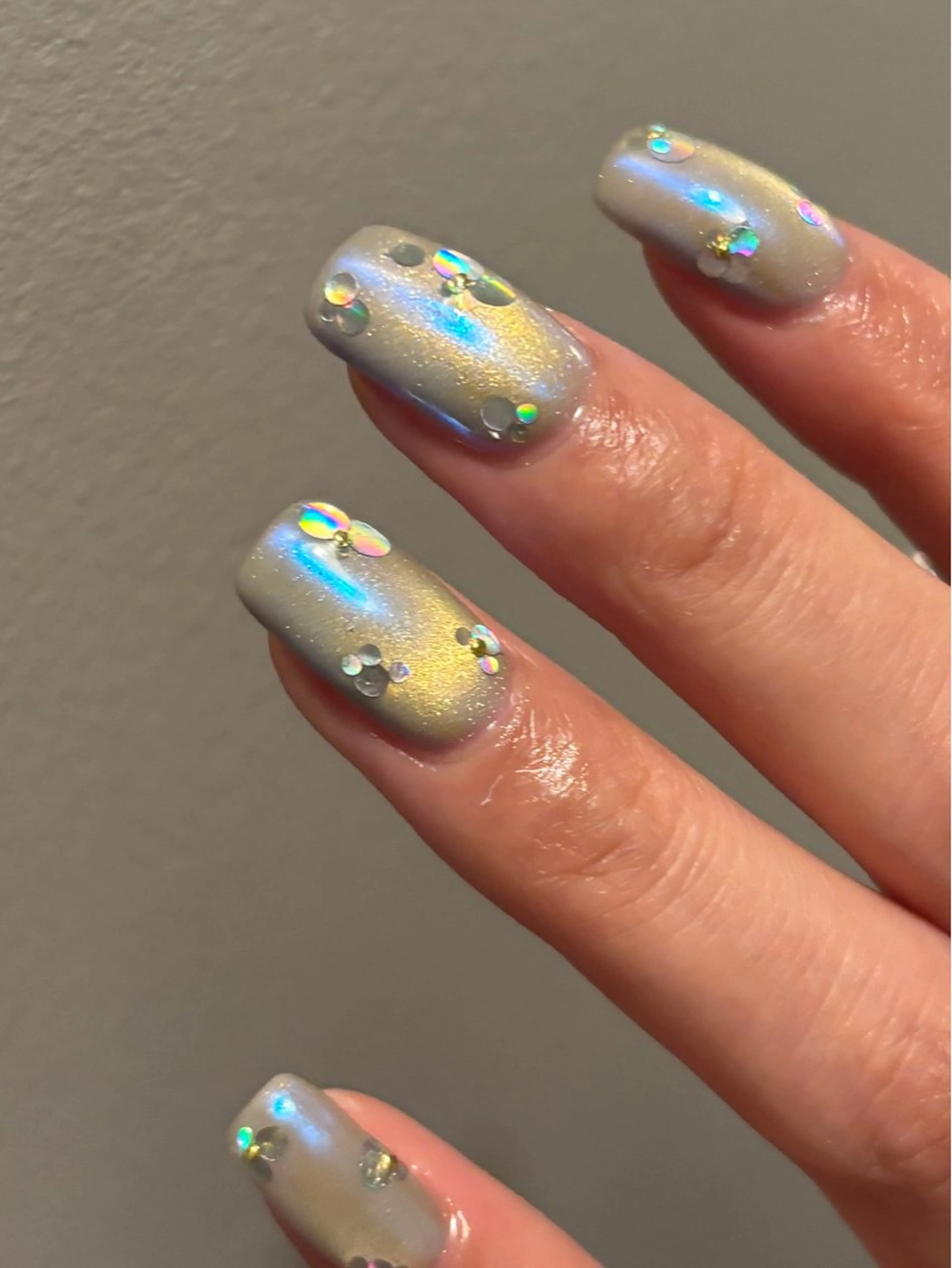 ネイル オーロラネイル マグネットネイル ハンドネイル chika / nailのネイルデザイン