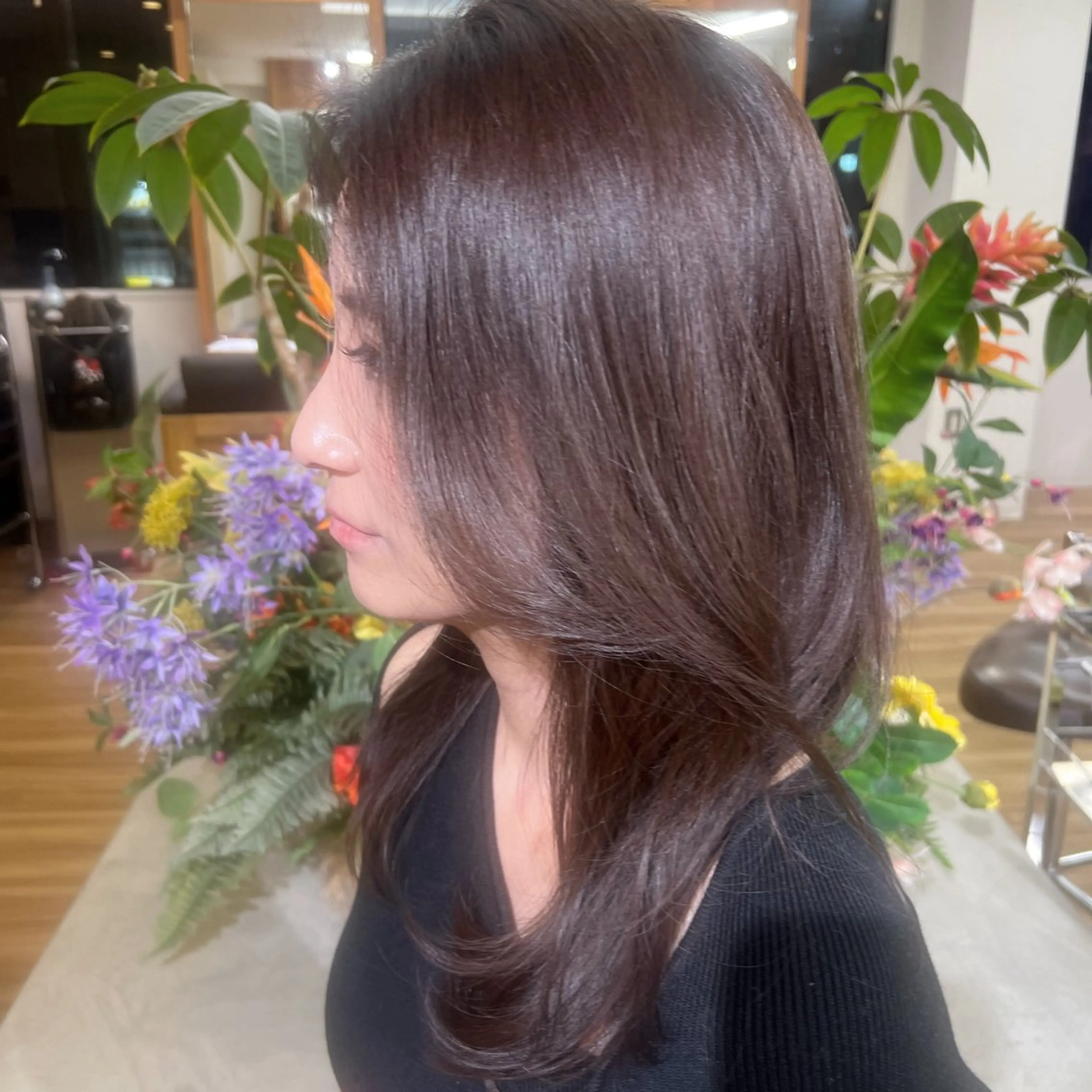 ミディアム Elsa the leap元町店所属・Elsa アヤカのヘアスタイル