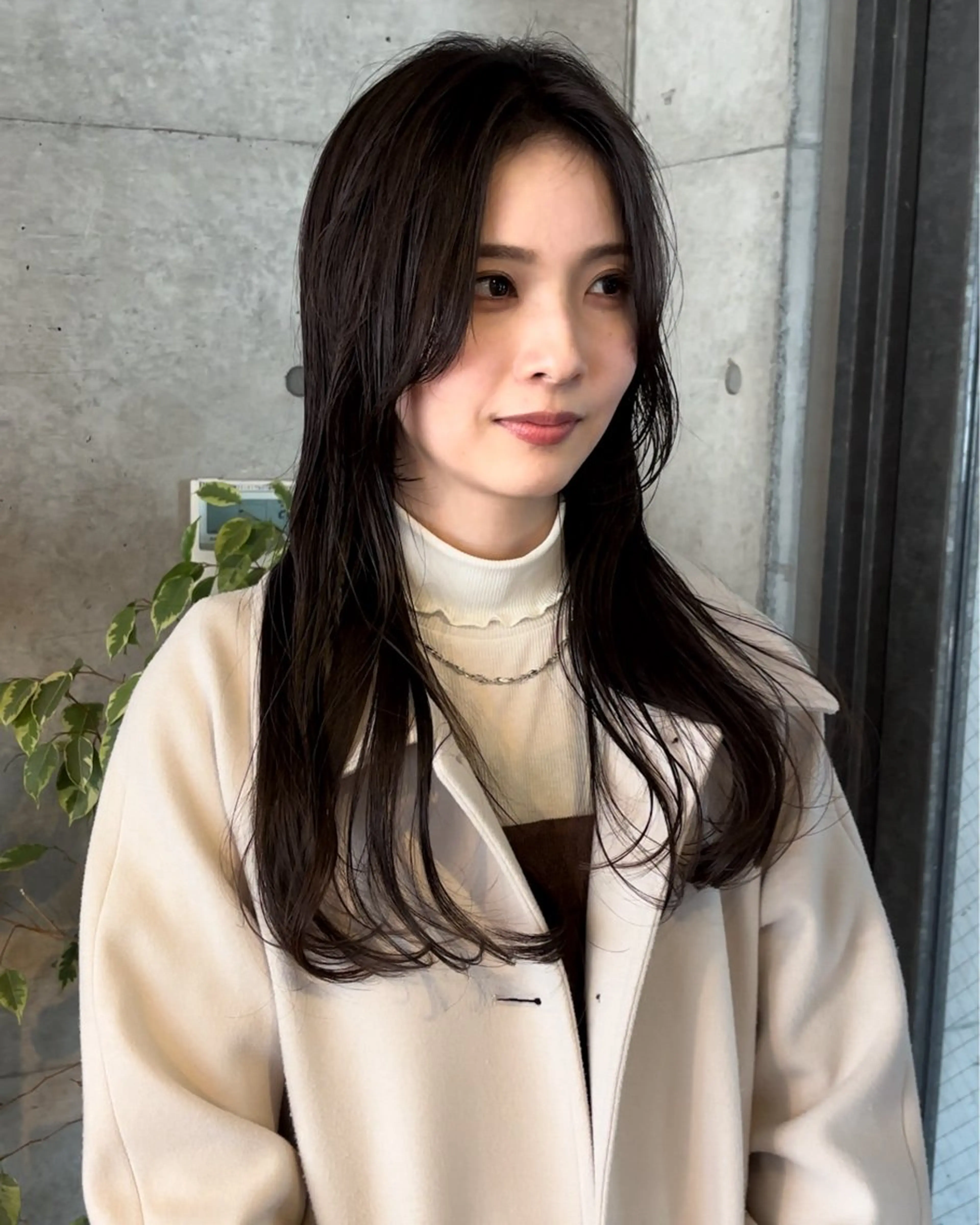ロング カット ヘアカラー トリートメント ROUTE KOUTAのヘアスタイル