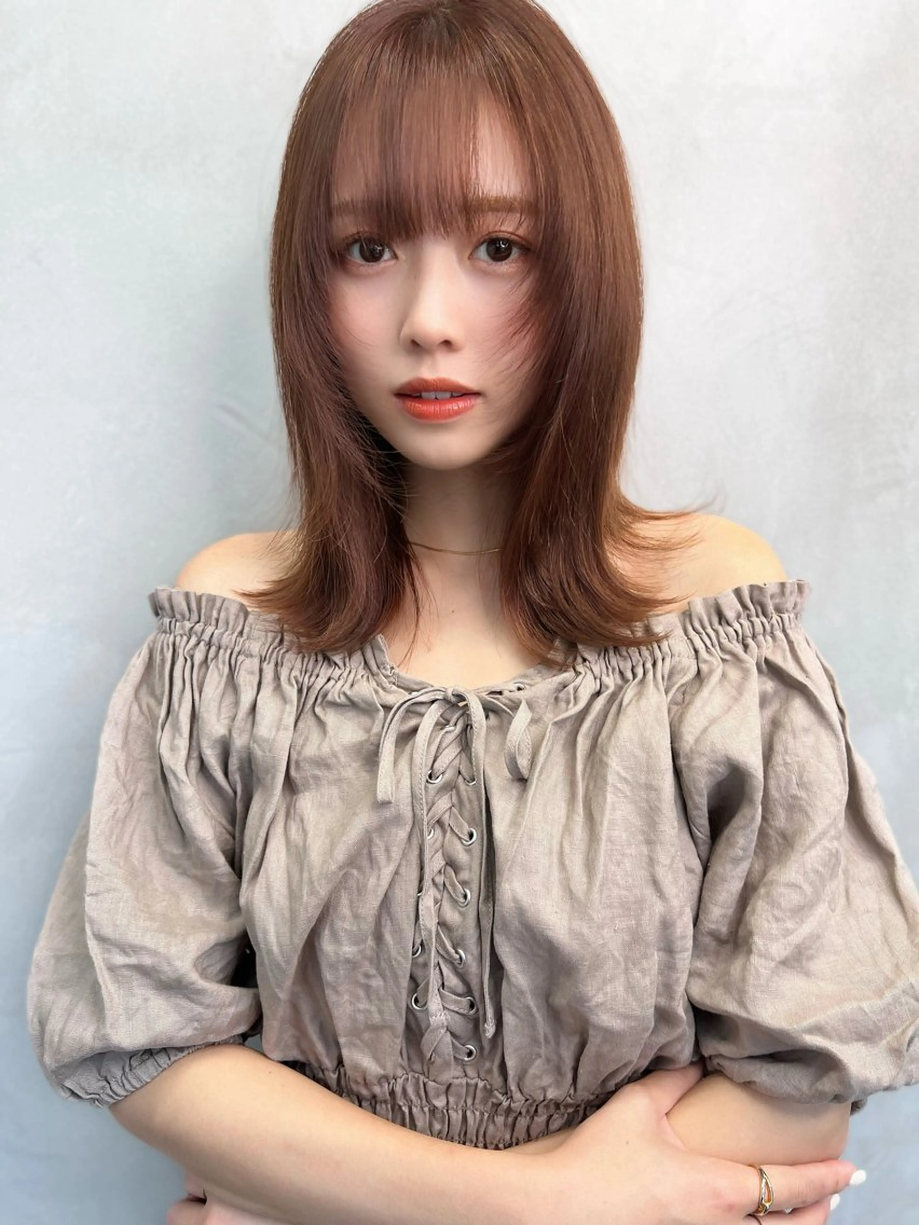 ミディアム カラー ヘアアレンジ ブラウンカラー ココアブラウン 顔まわりレイヤー 顔周りカット レイヤーカット 🔶似合わせセンター パート/ヤス🔶のヘアスタイル