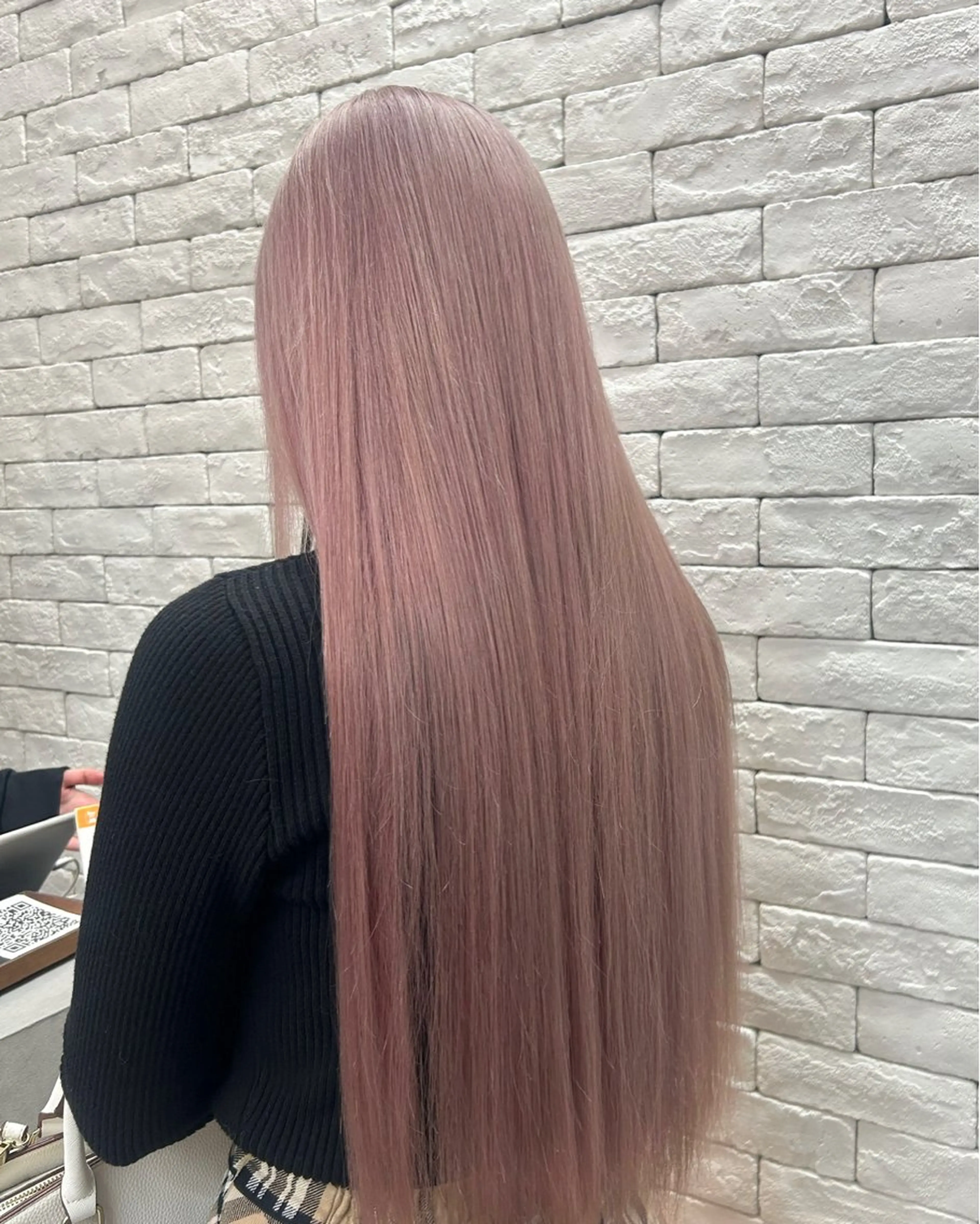 ロング カラー ベージュカラー ブリーチ ブロンド ピンクカラー ピンクベージュ ヘアカラー 【ハイトーンカラー/ 副店長】mizukiのヘアスタイル