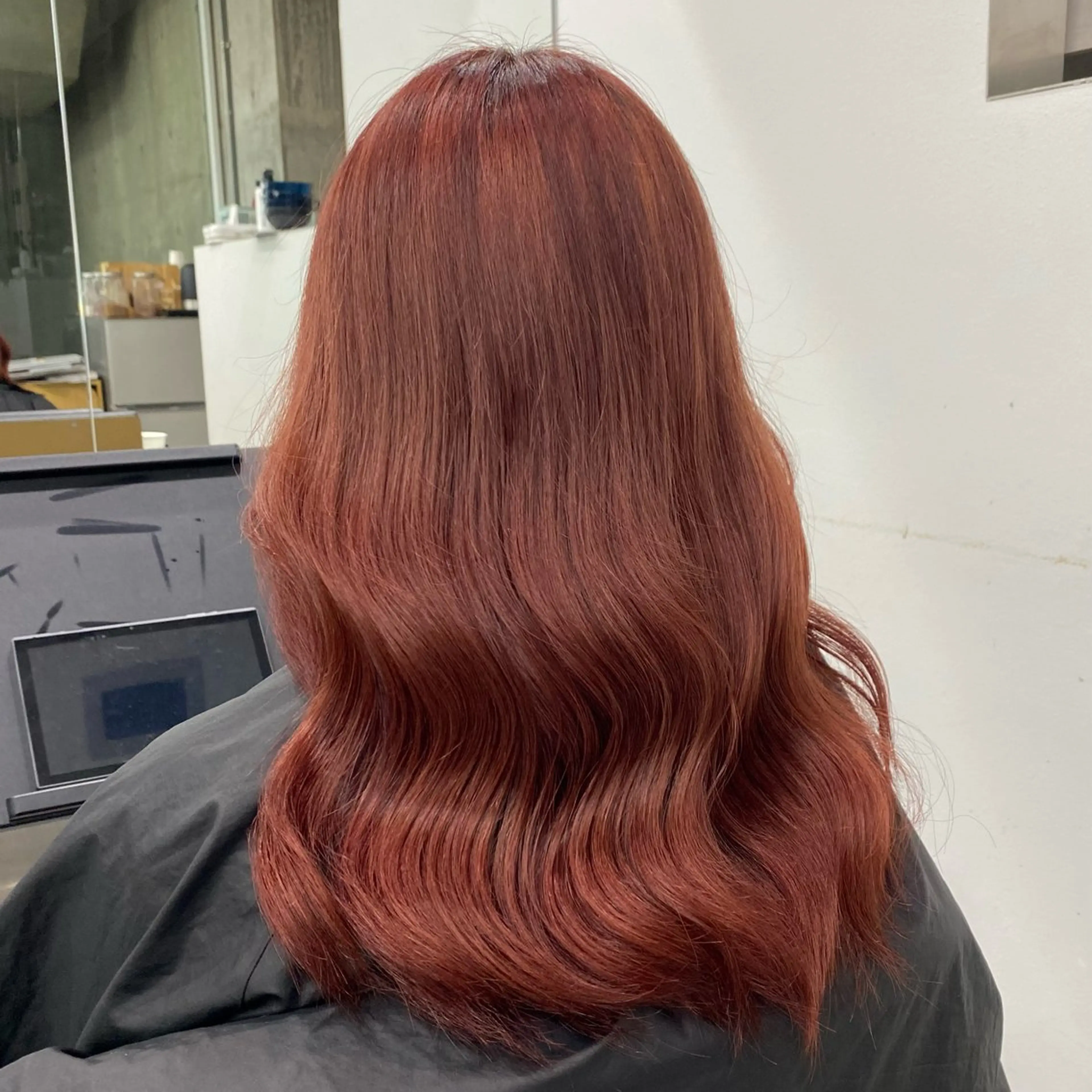 セミロング カラー カット ヘアカラー Welring hair salon所属・Runa/大人 かわいいハイトーンのヘアスタイル