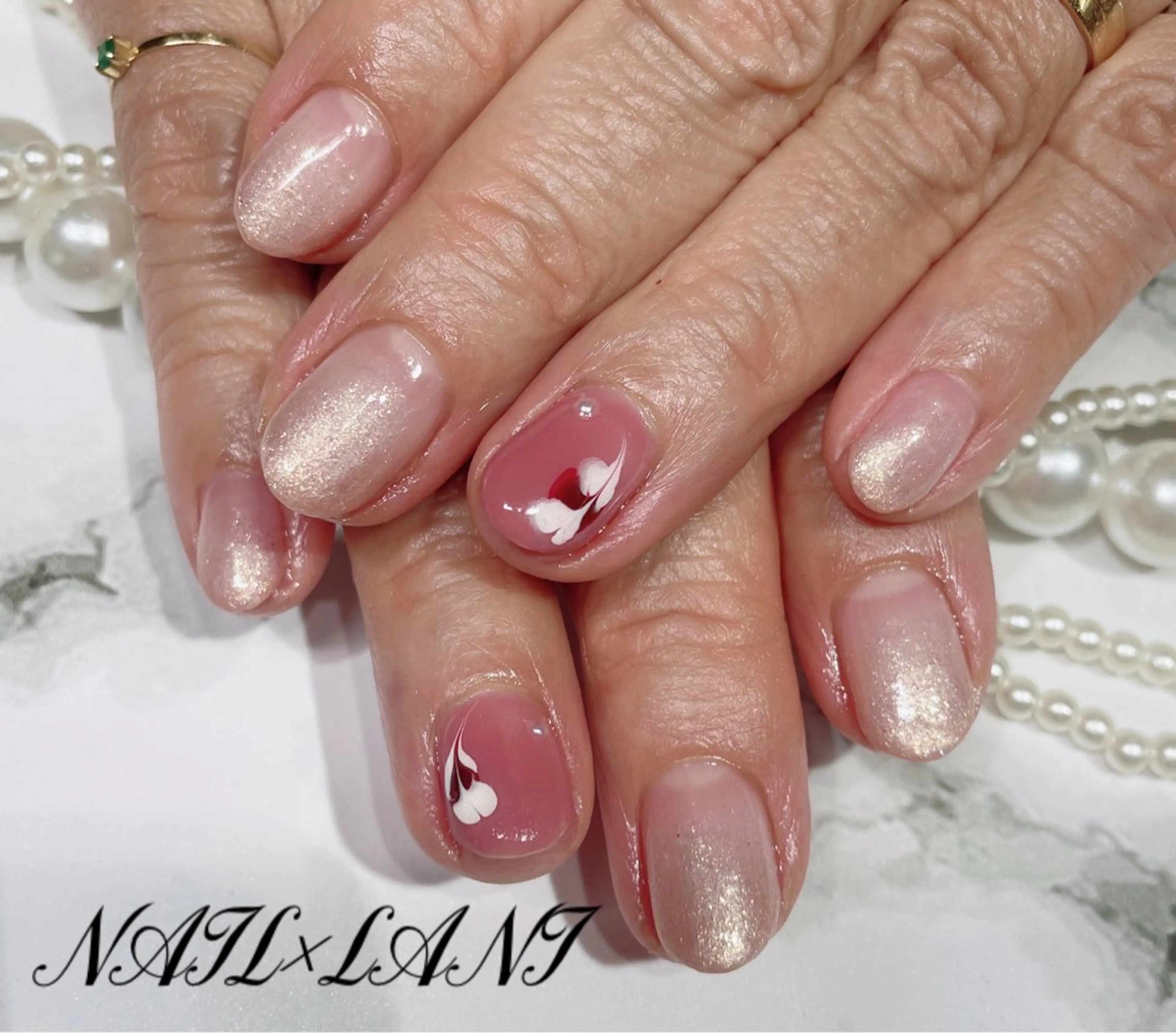 ネイル フットネイル ジェルネイル マグネットネイル パラジェル ハンドネイル 一之瀬 柚季のネイルデザイン