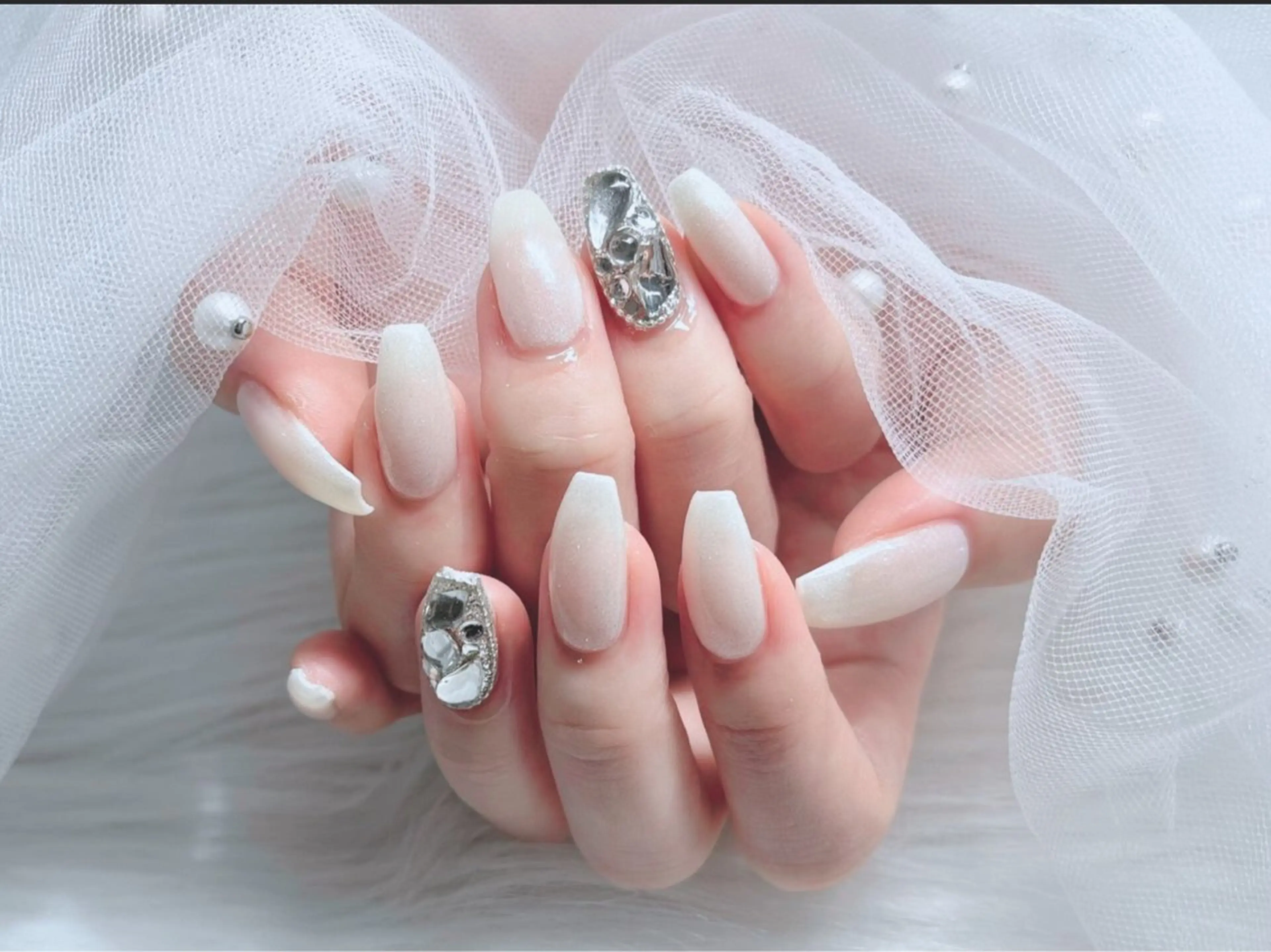 ネイル ETERNA Nail 銀座店【パラジェル/フィルイン/チップ長さだし/マグネット/ニュアンス】所属・ア カリのネイルデザイン