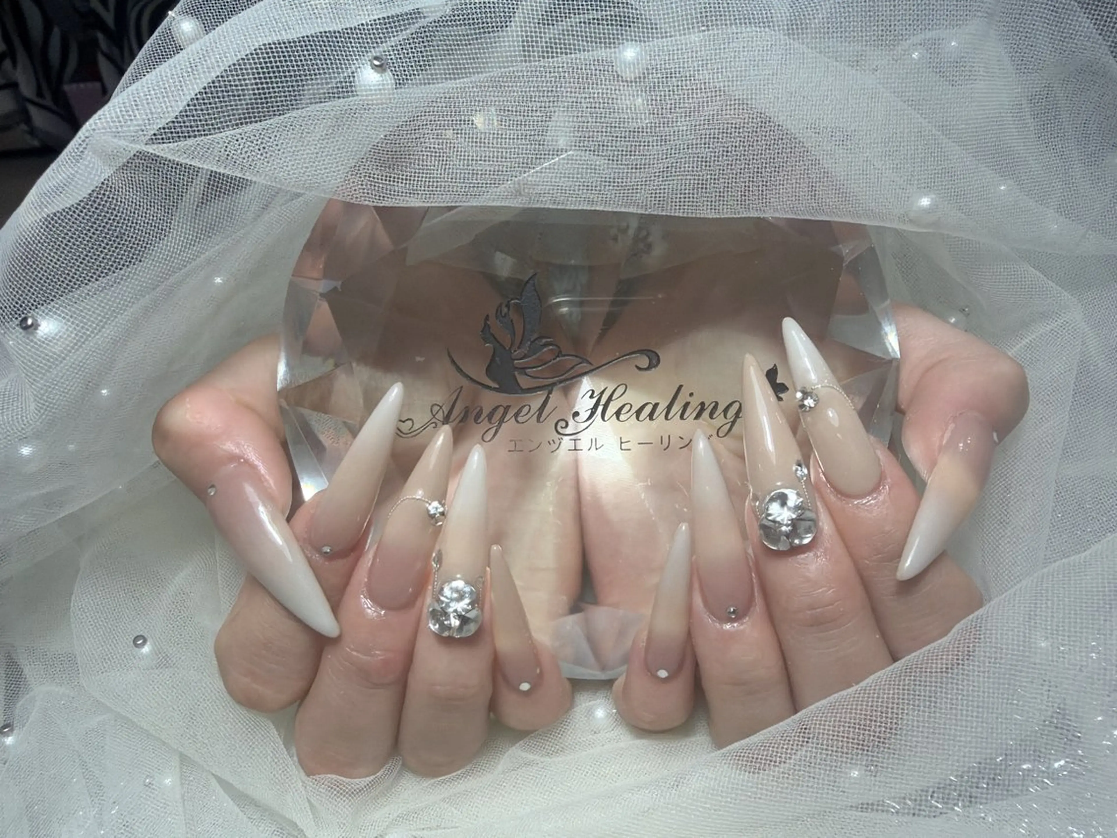 ネイル エンジェル ヒーリング 矢場町店のネイルデザイン