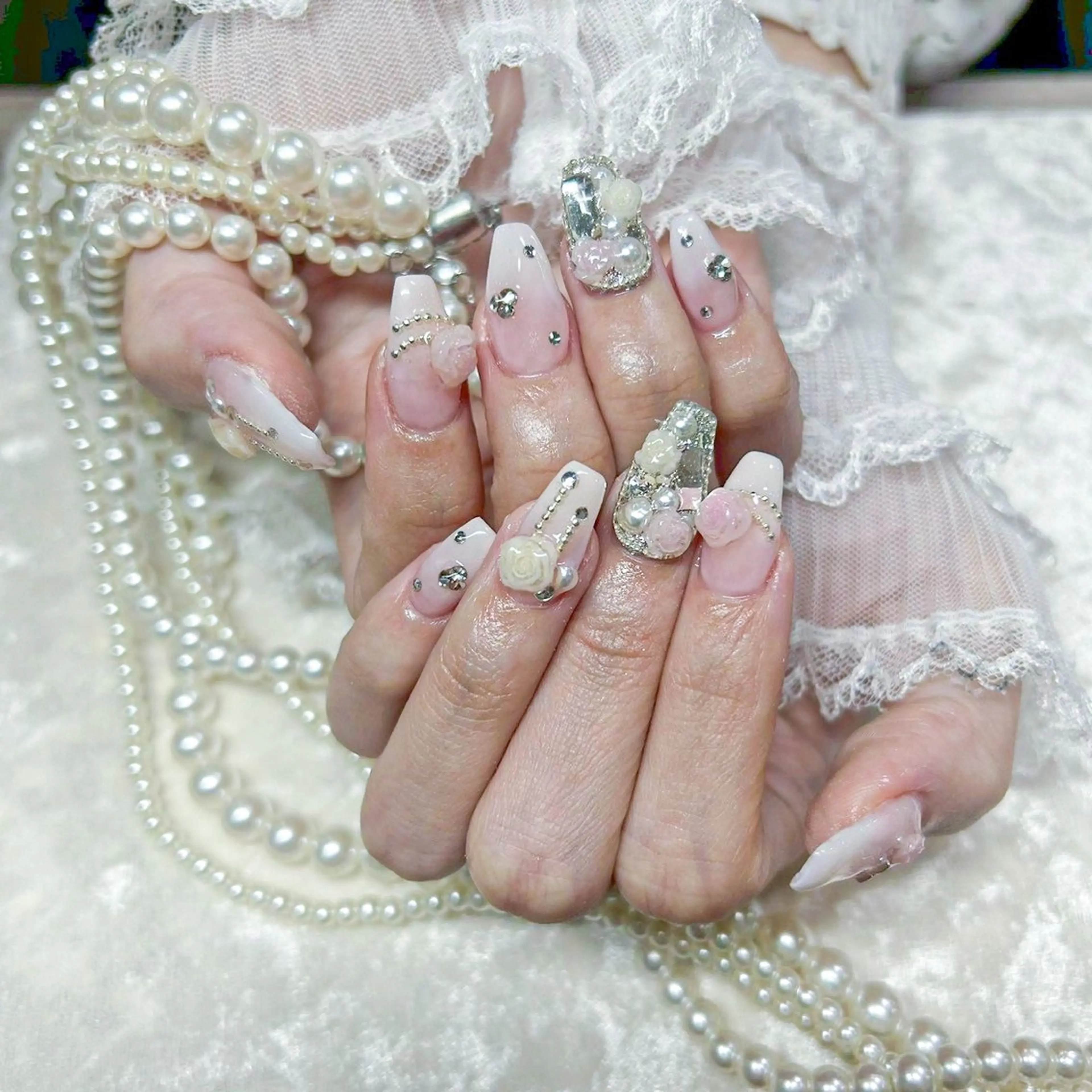 ネイル ELAN NAIL所属・Ran ...のネイルデザイン