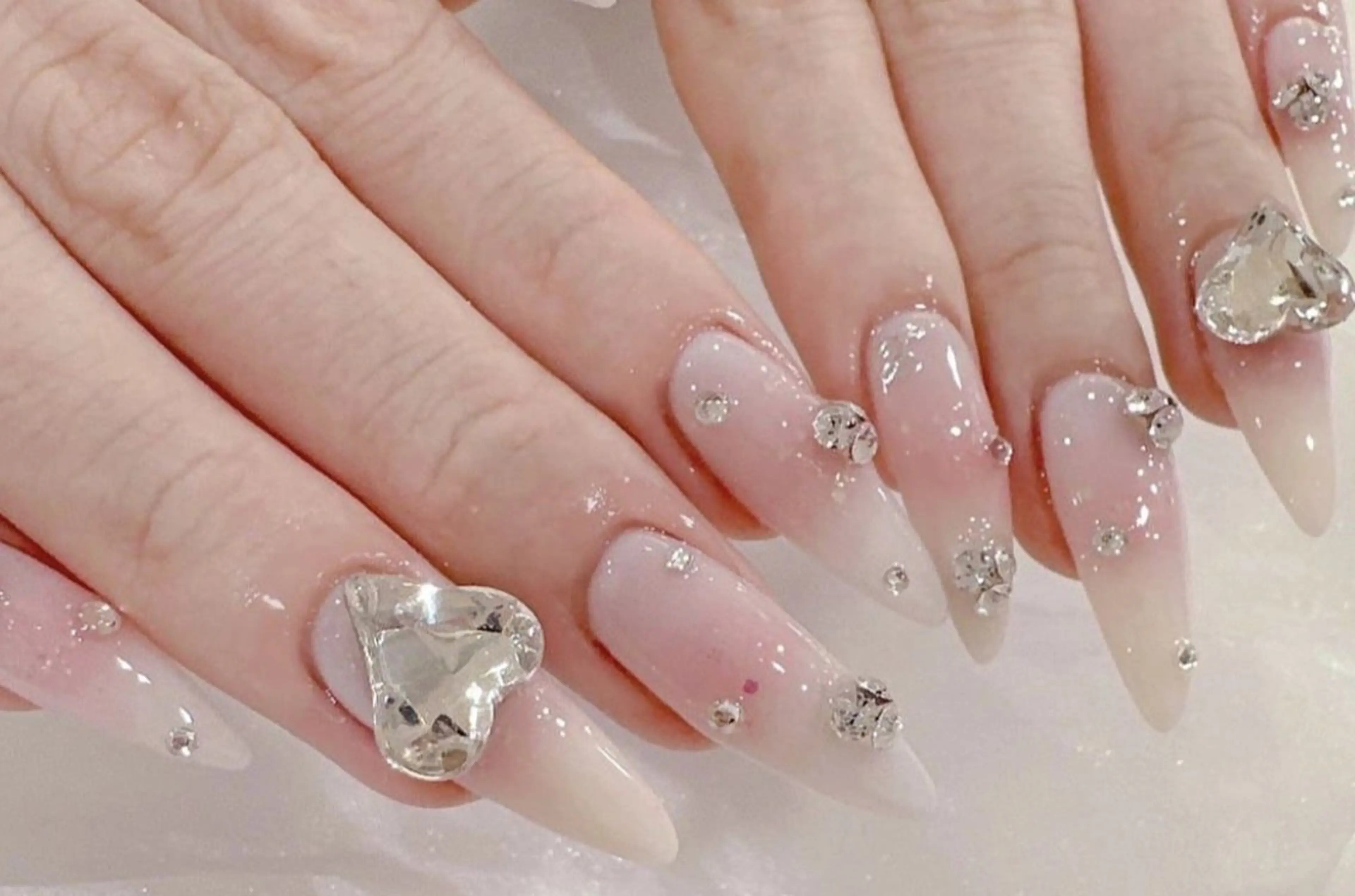 ネイル 「Honey NAIL新宿店」所属・Honey スカルプ専門店のネイルデザイン