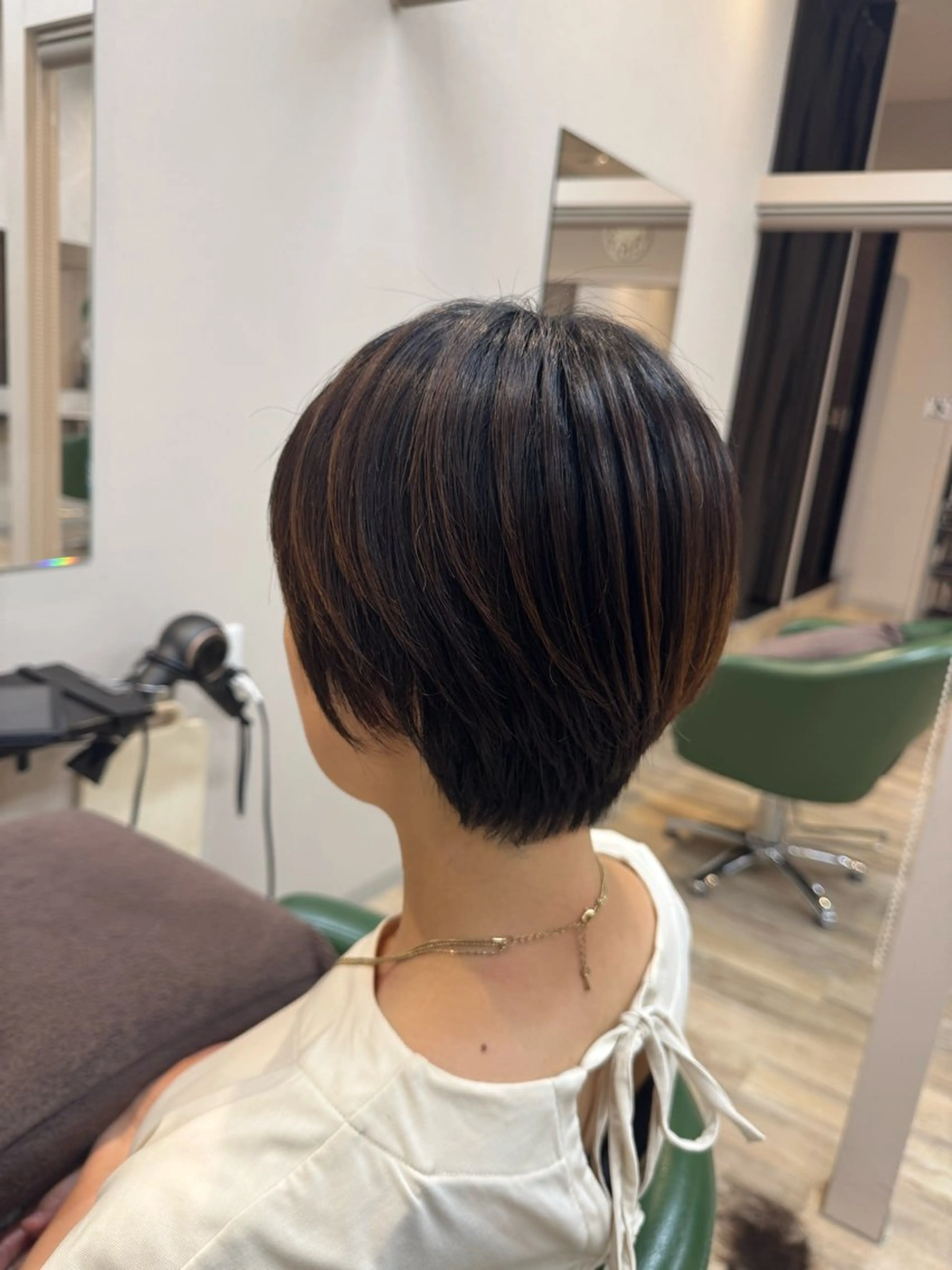 ショート 植松 小乃佳のヘアスタイル