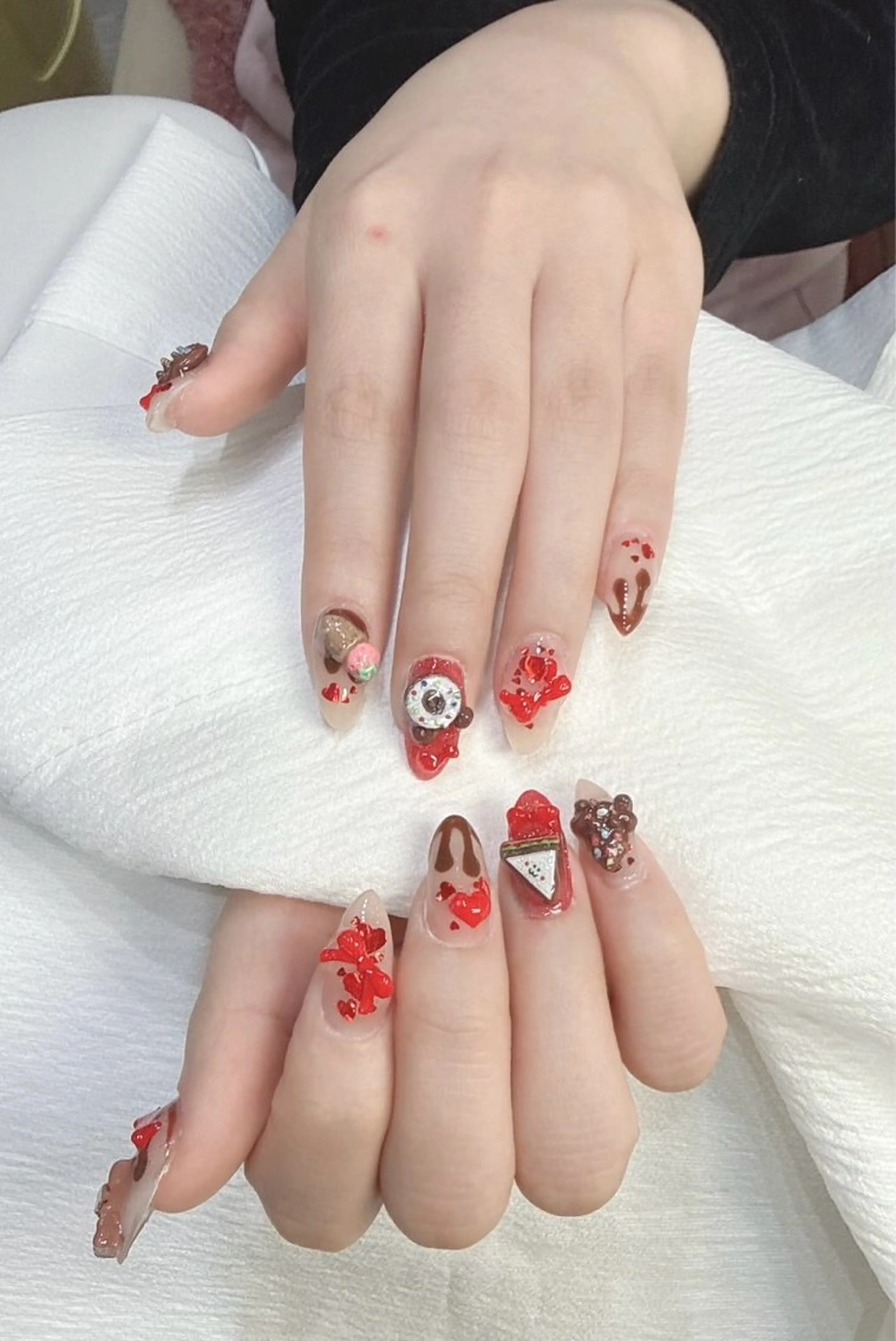ネイル ハンドネイル ハンドケア NailSalon✨ Écrinエクランのネイルデザイン