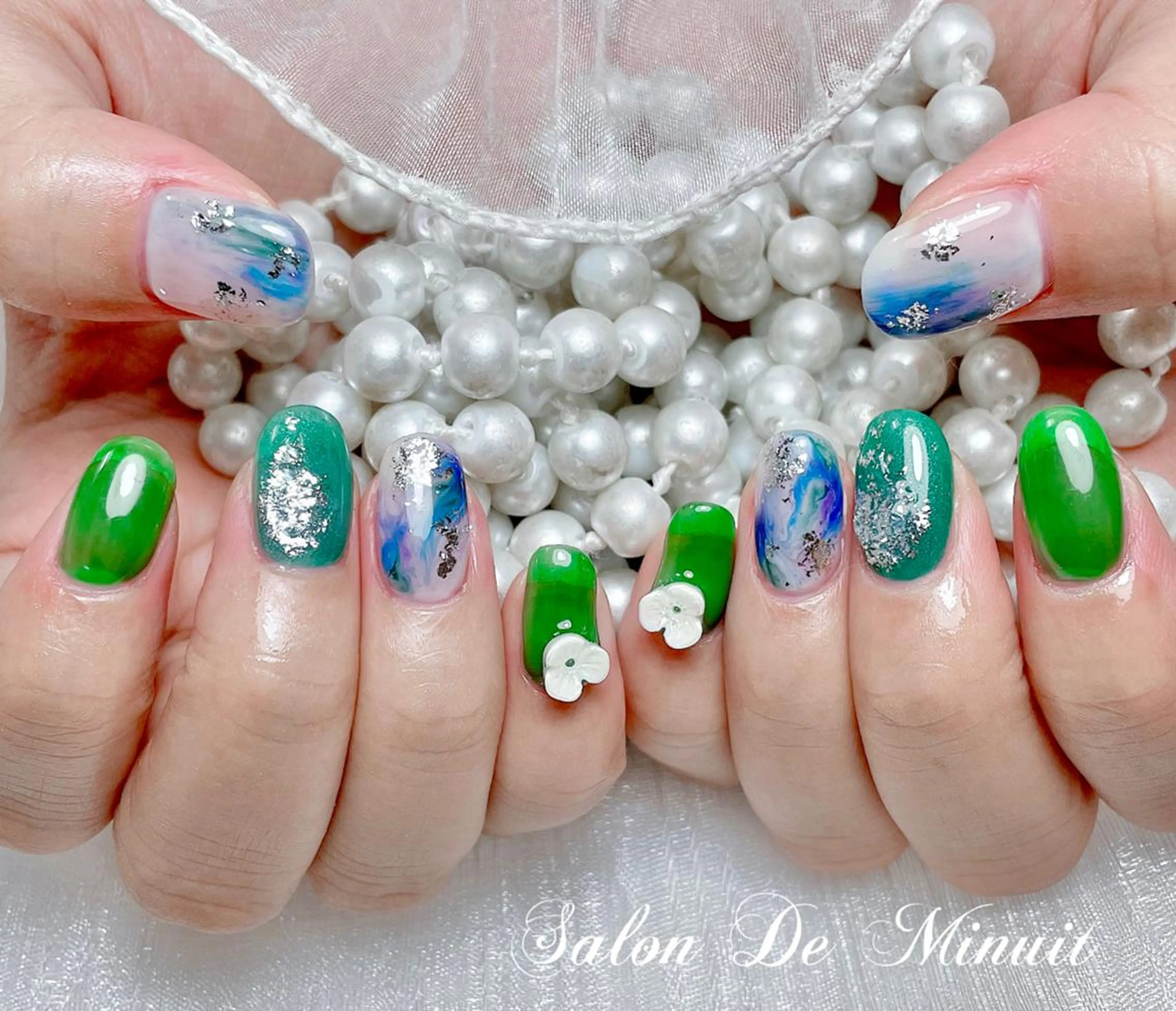 ネイル ハンドネイル ハンドケア Momo 🤍のネイルデザイン