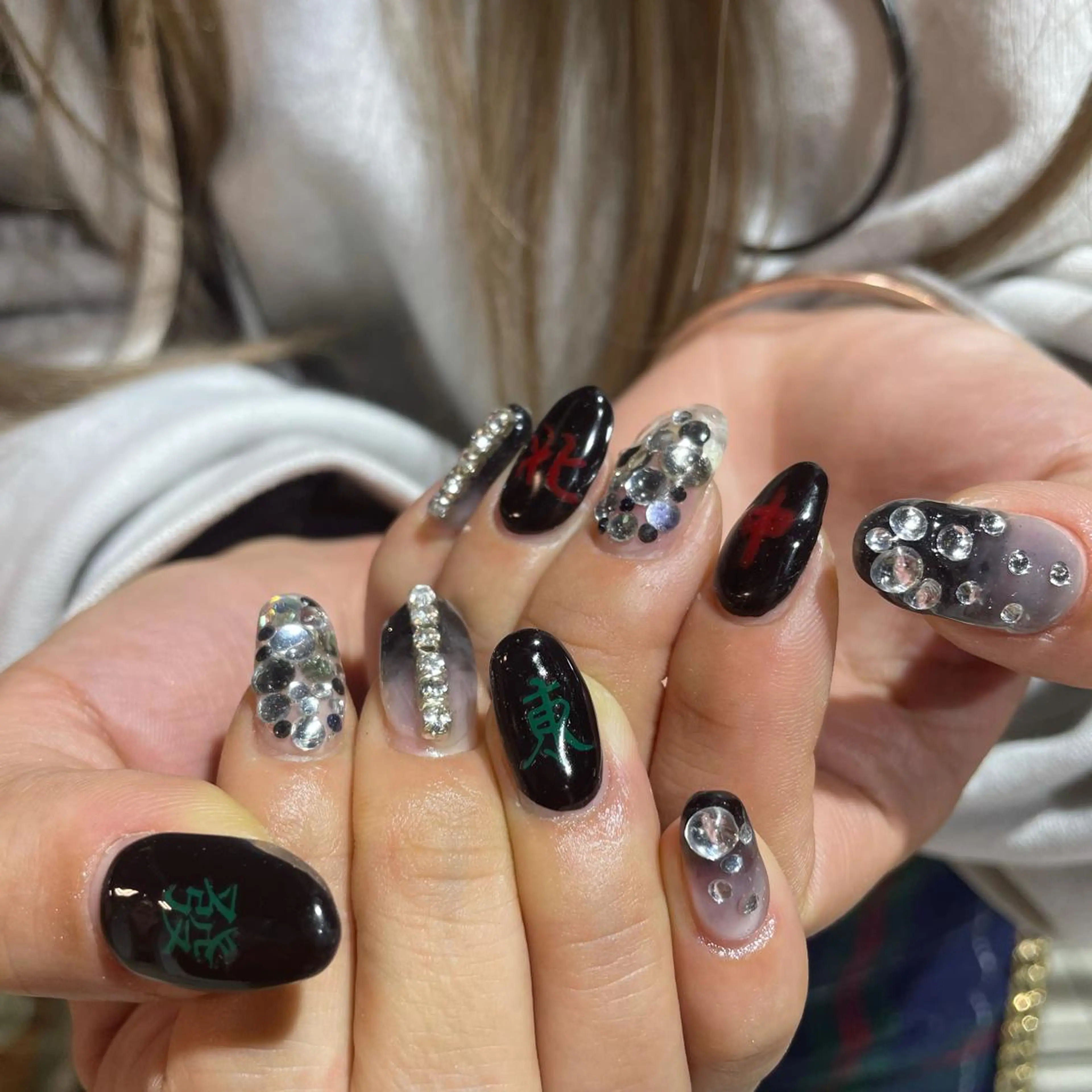 ネイル ハンドネイル 韓国ヘア🦋 MIYUのヘアスタイル