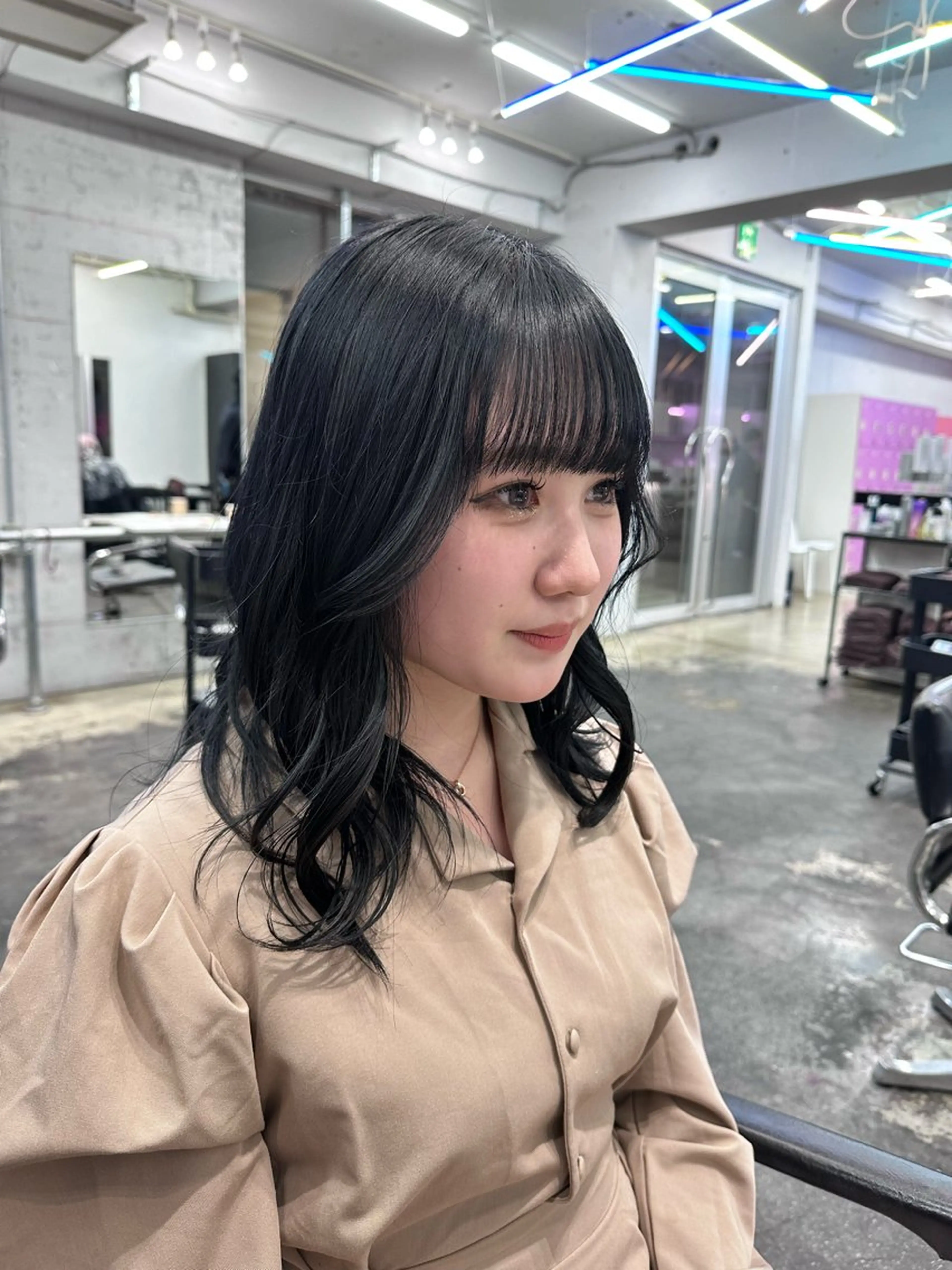 セミロング カラー ヘアアレンジ 🥀モテ暖色× エクステ🥀あかりのヘアスタイル