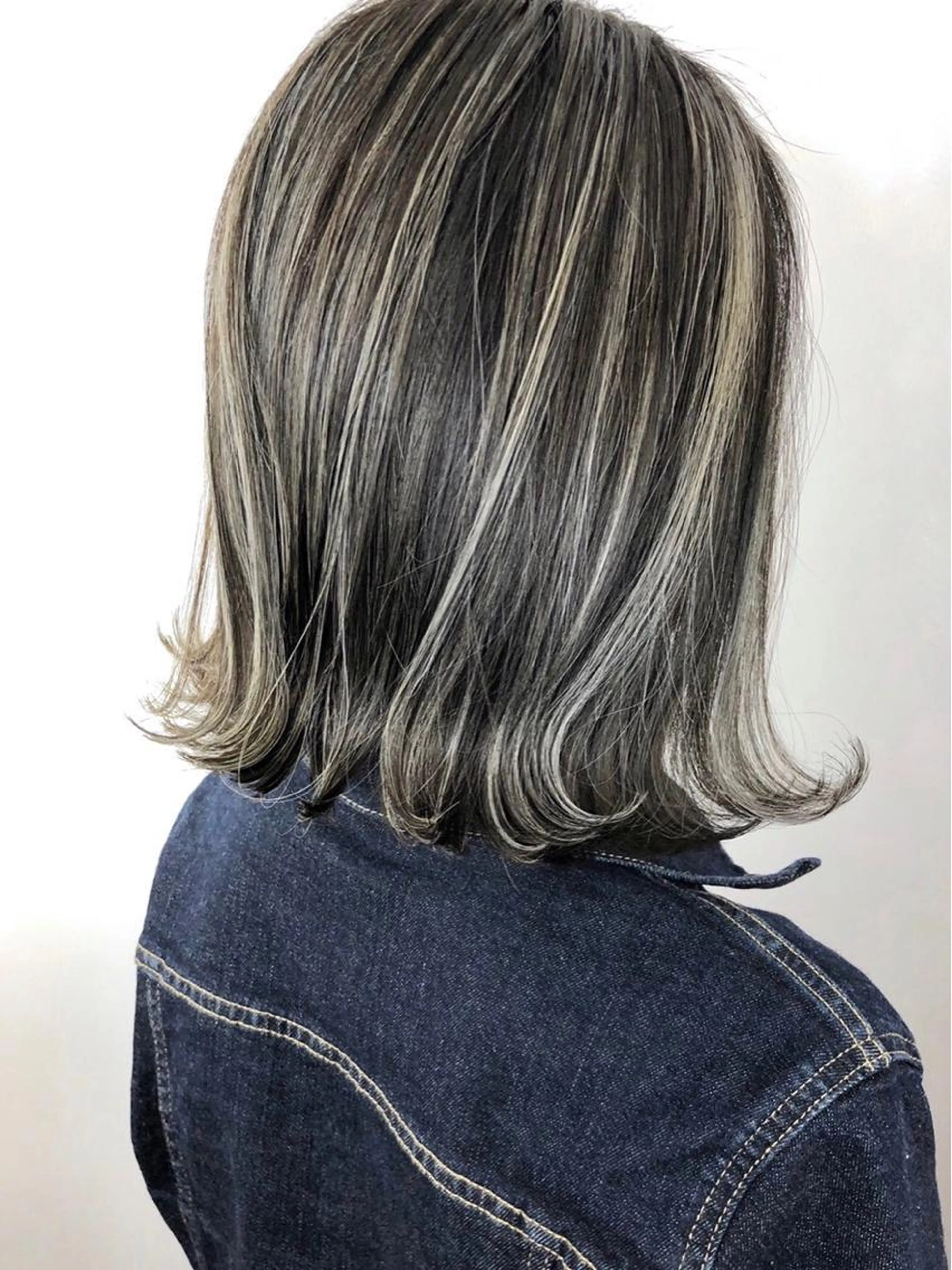 ✨立体感カラー✨（ハイライト+フルカラー+ケアブリーチ+似合わせカット+Aujua4stepトリートメント）の写真