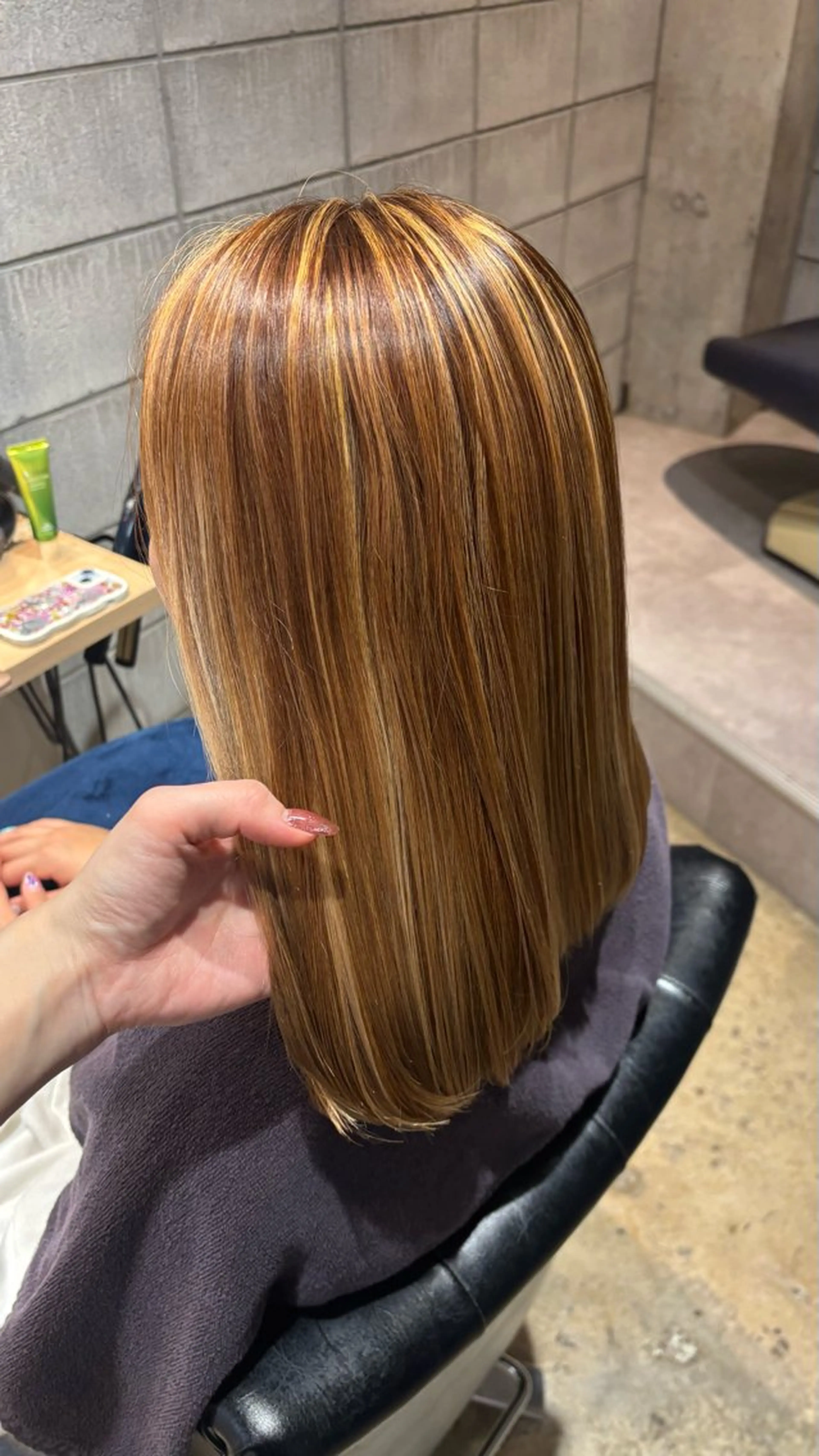 ミディアム カラー ハイライトカラー ハイライト 💖KANAMI💖 似合わせヘアスタイルのヘアスタイル