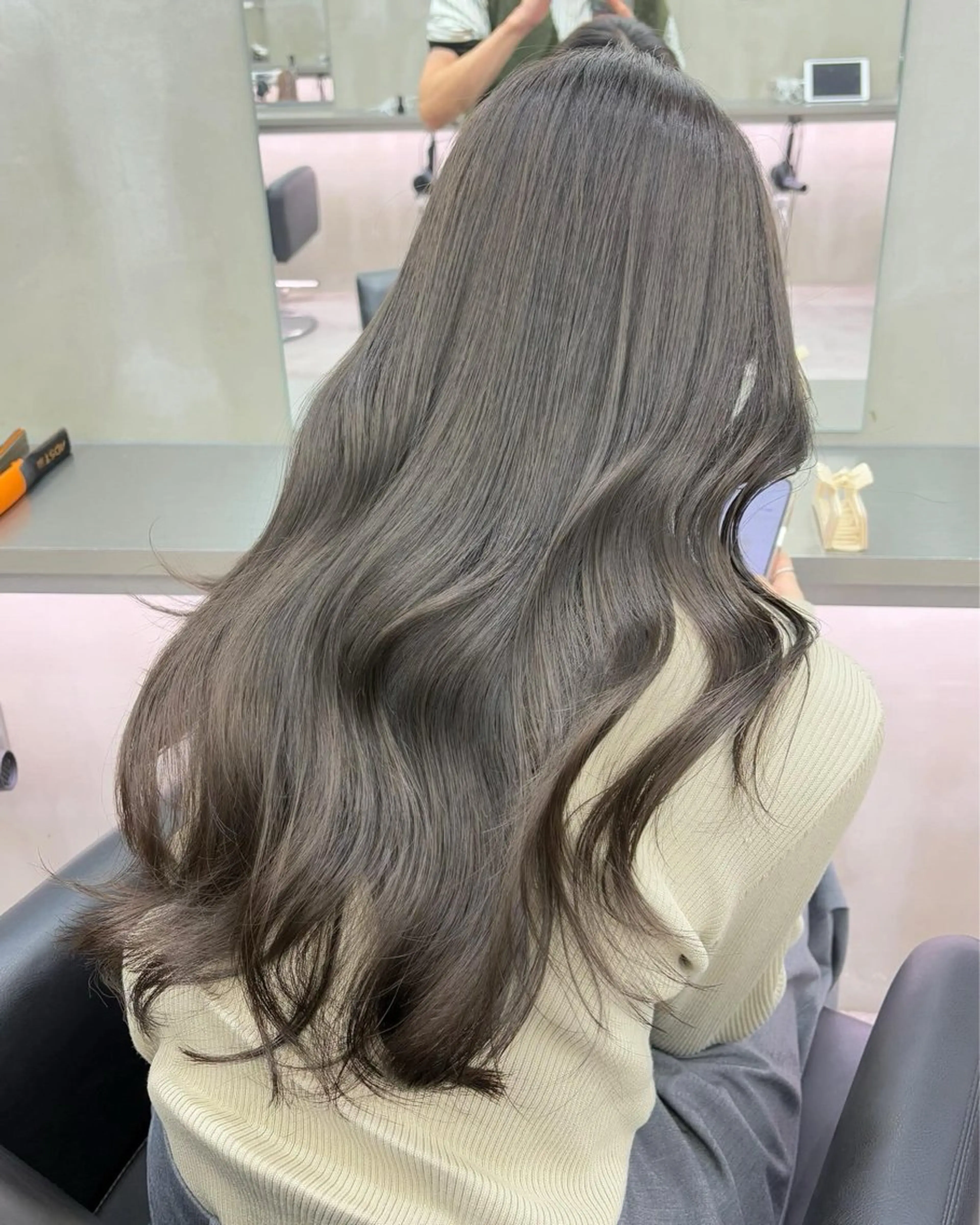 セミロング カラー ブリーチ 透明感カラー ダブルカラー ブリーチなしカラー the path shogo🌻のヘアスタイル