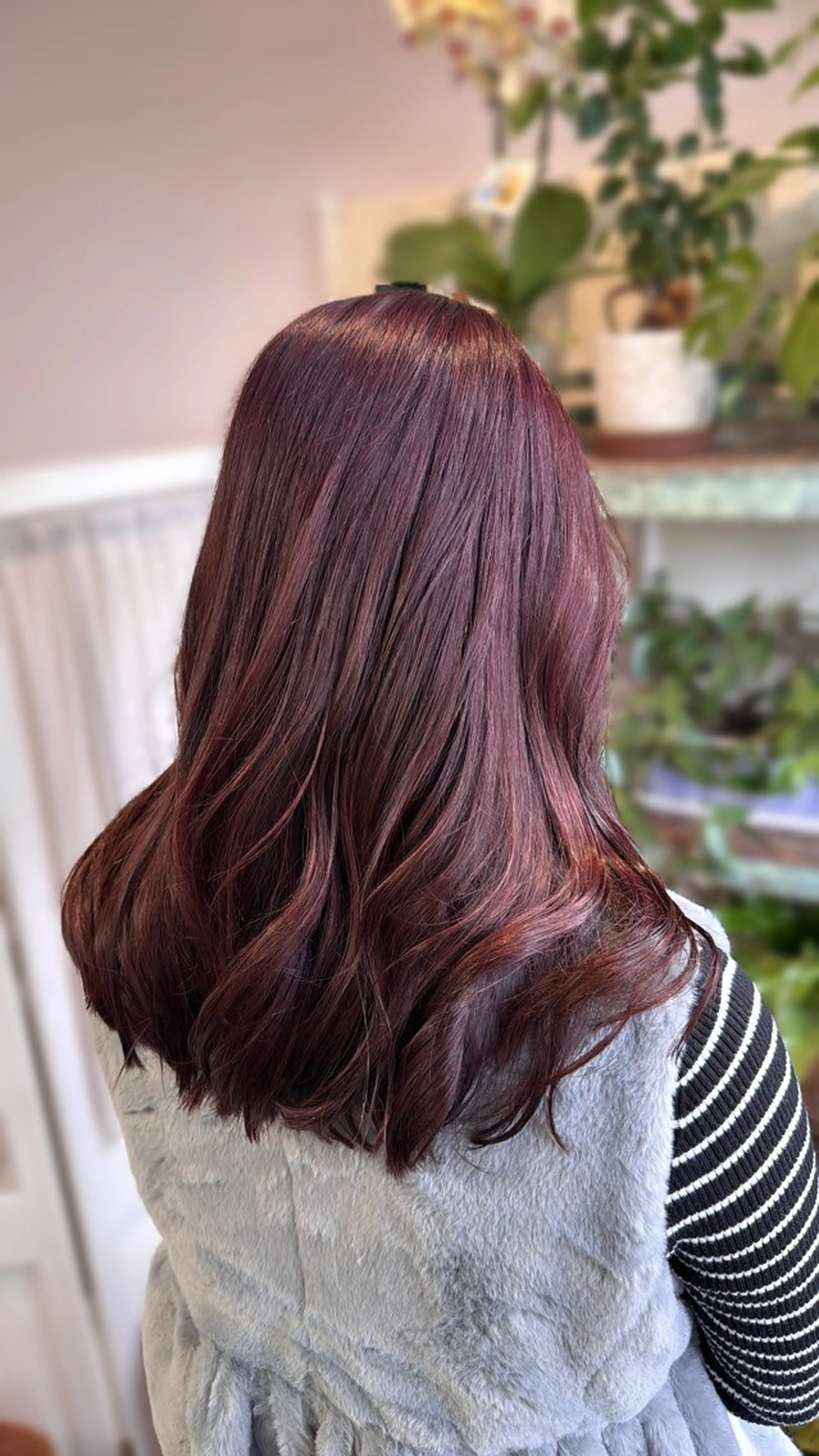 ロング カラー ブリーチ カット ヘアカラー トリートメント Sakura .のヘアスタイル