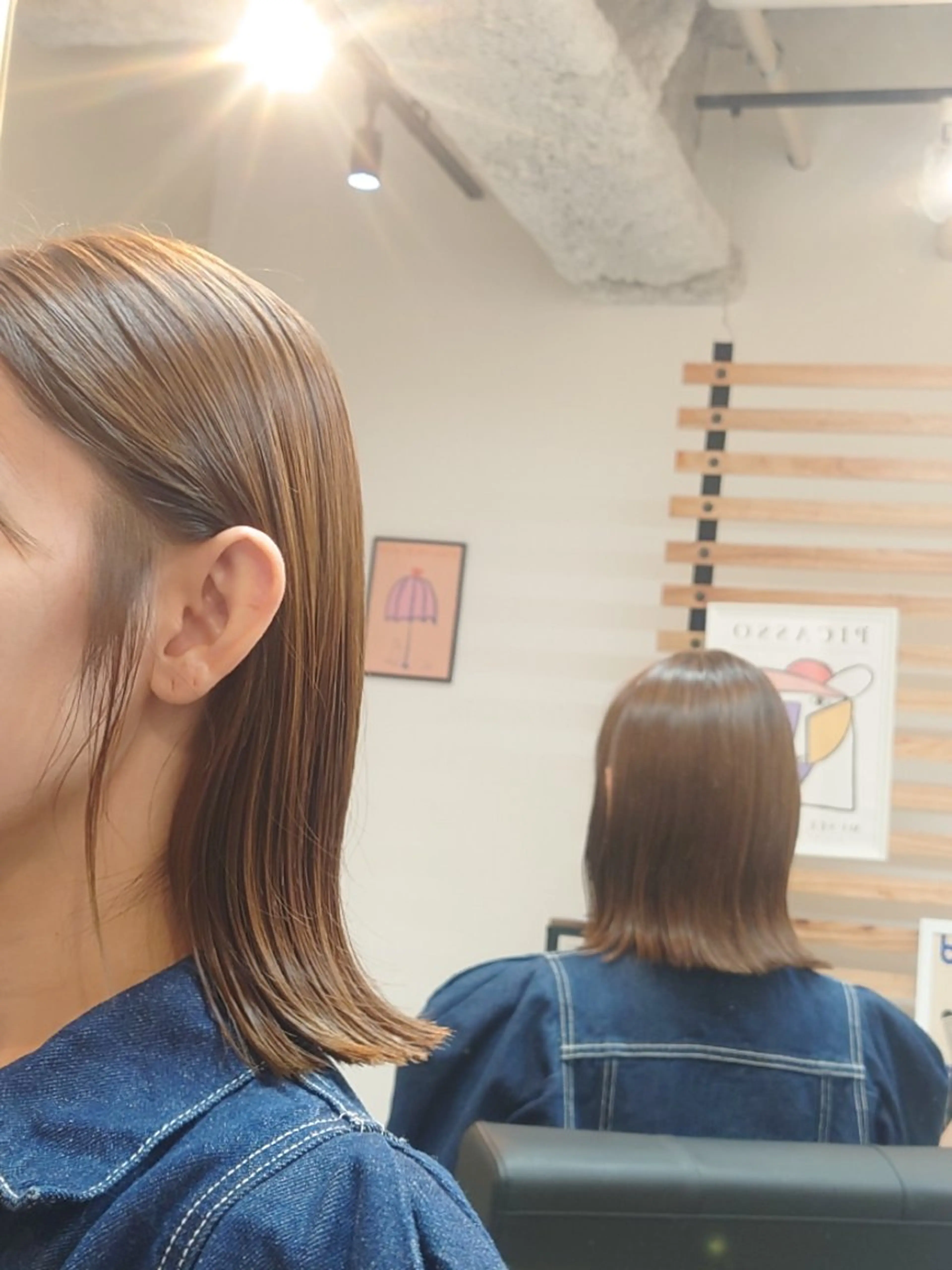 ミディアム カラー 外ハネヘア カット ヘアカラー トリートメント aimée 神戸 オヤナギ　ユキ🦄のヘアスタイル