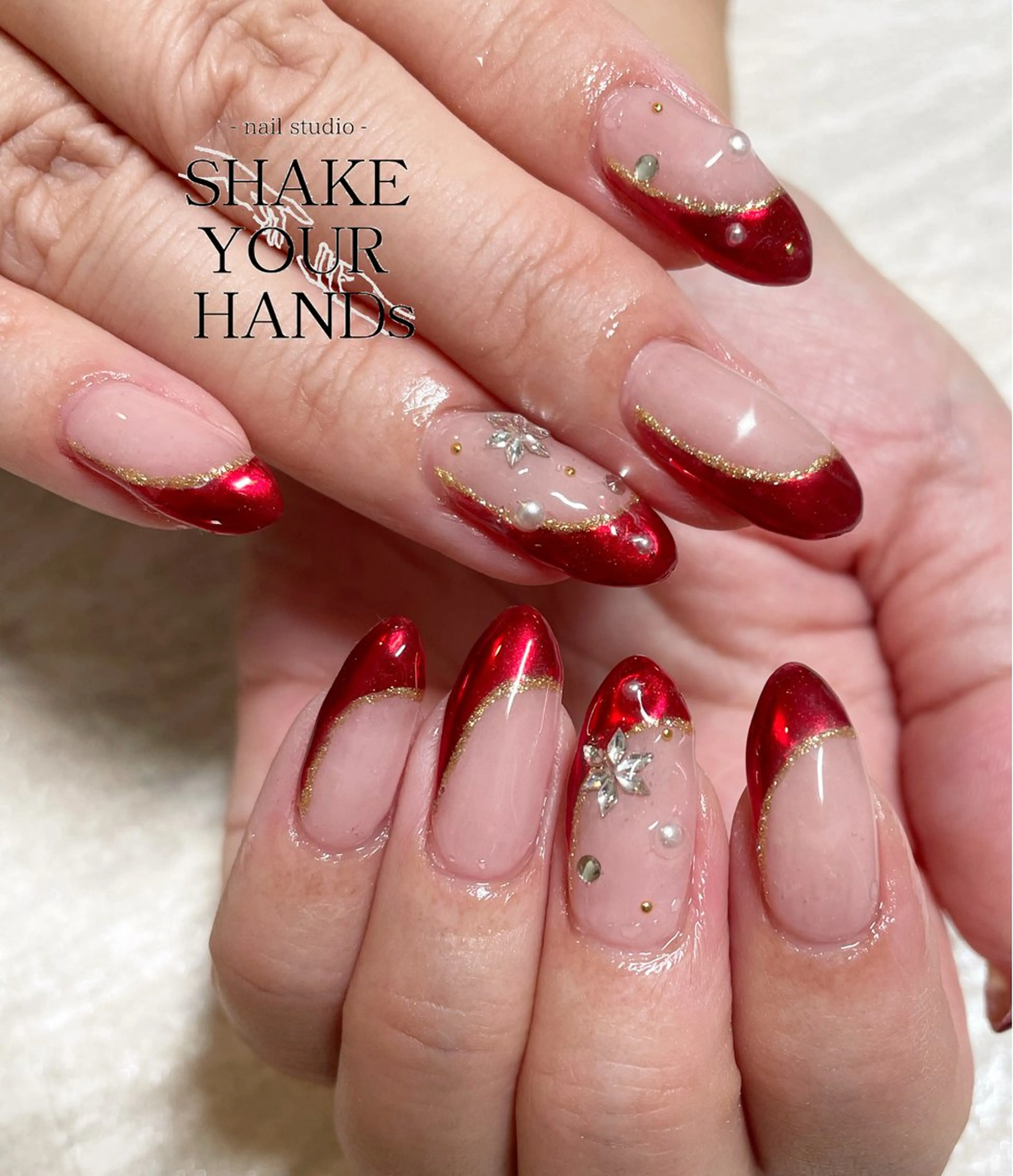 ネイル ハンドネイル ネイルスタジオ シェイクユアハンズのネイルデザイン