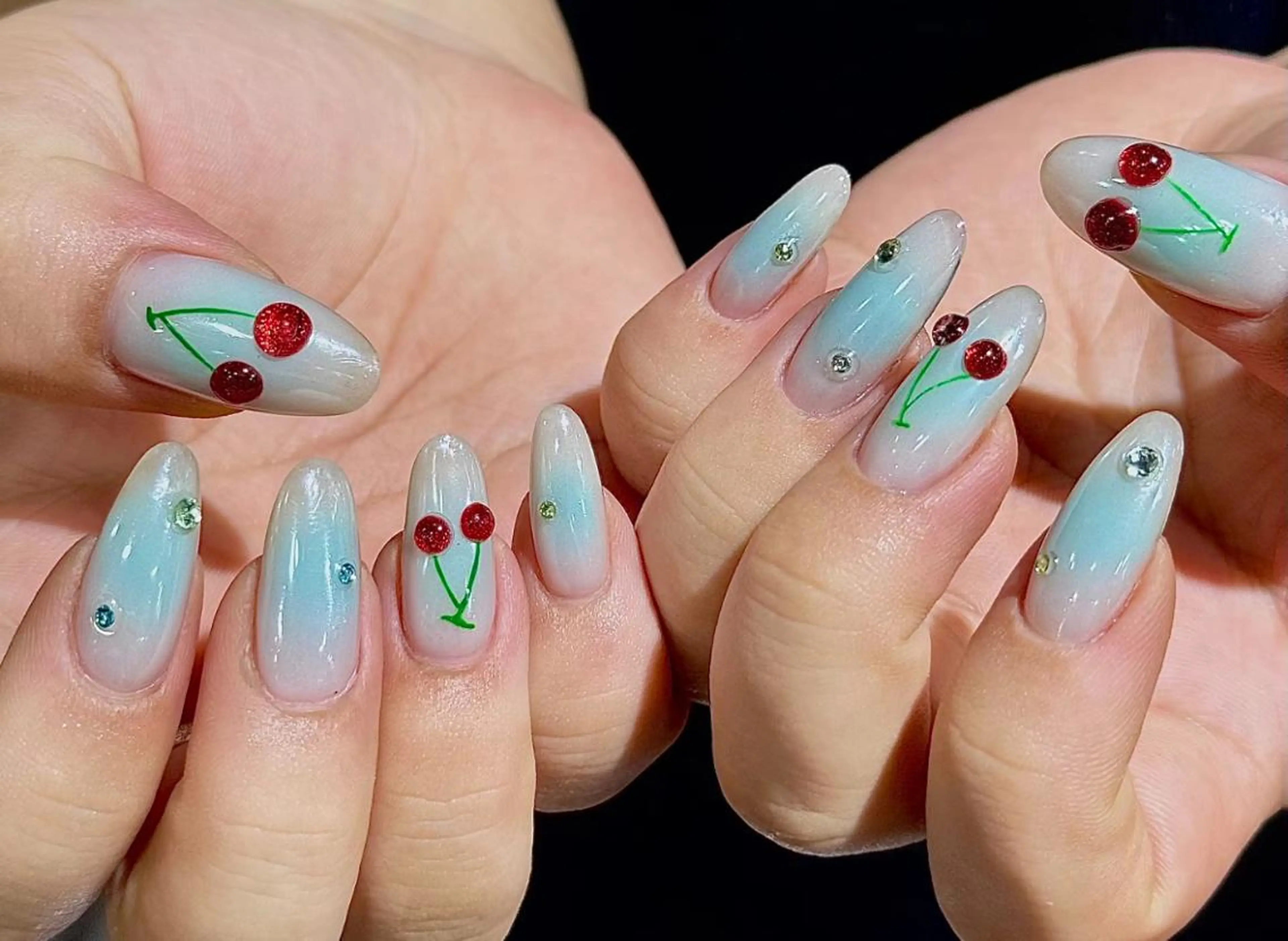 ネイル ハンドネイル ハンドケア 🍑 momo_nailのネイルデザイン