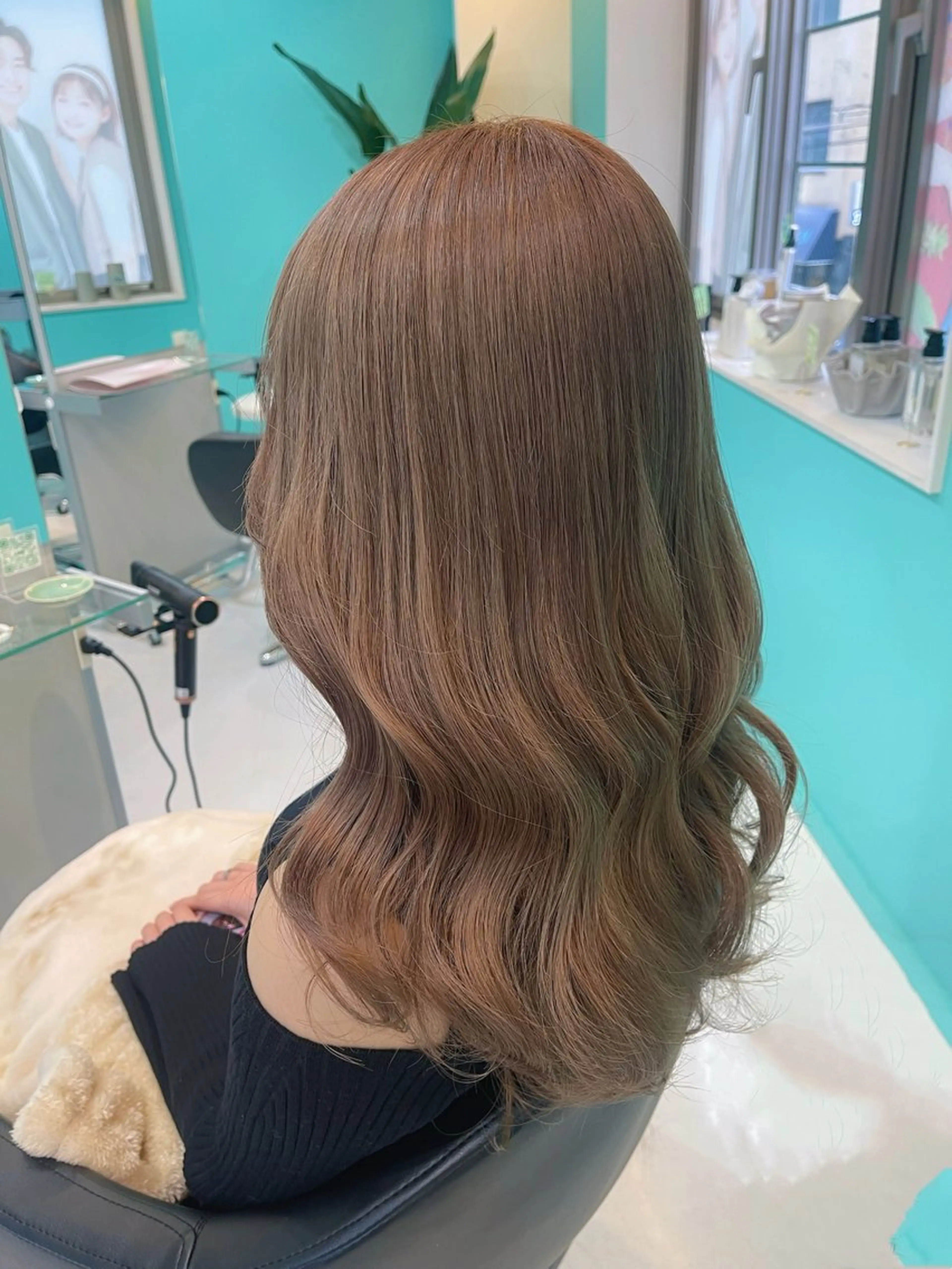 セミロング カット ヘアカラー トリートメント mana/髪質改善/ ヘアセット/パーマのヘアスタイル