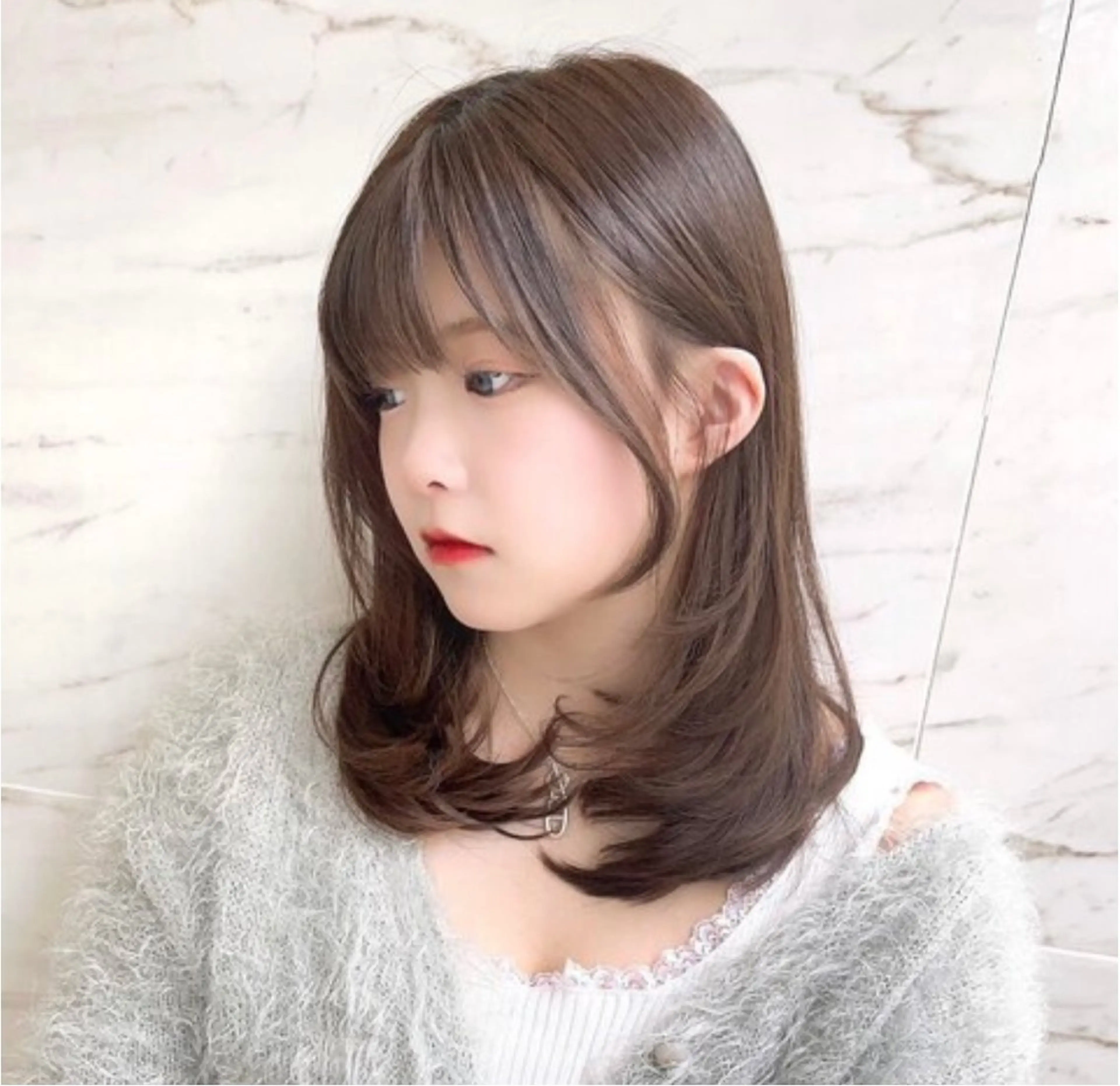 ミディアム ミディアムレイヤー レイヤーカット ORO所属・梶 久菜乃のヘアスタイル