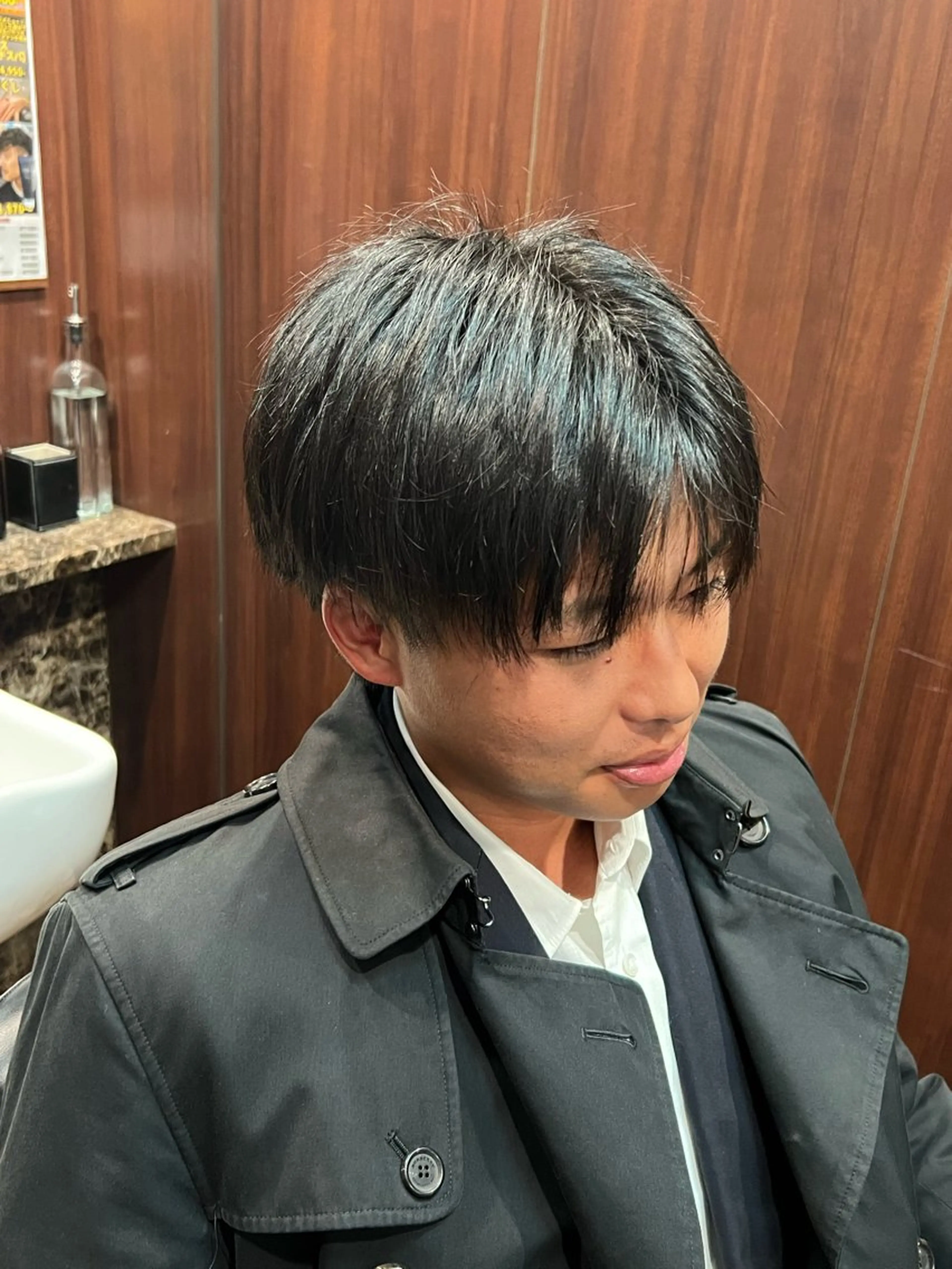 ショート 三枝 寛太のヘアスタイル