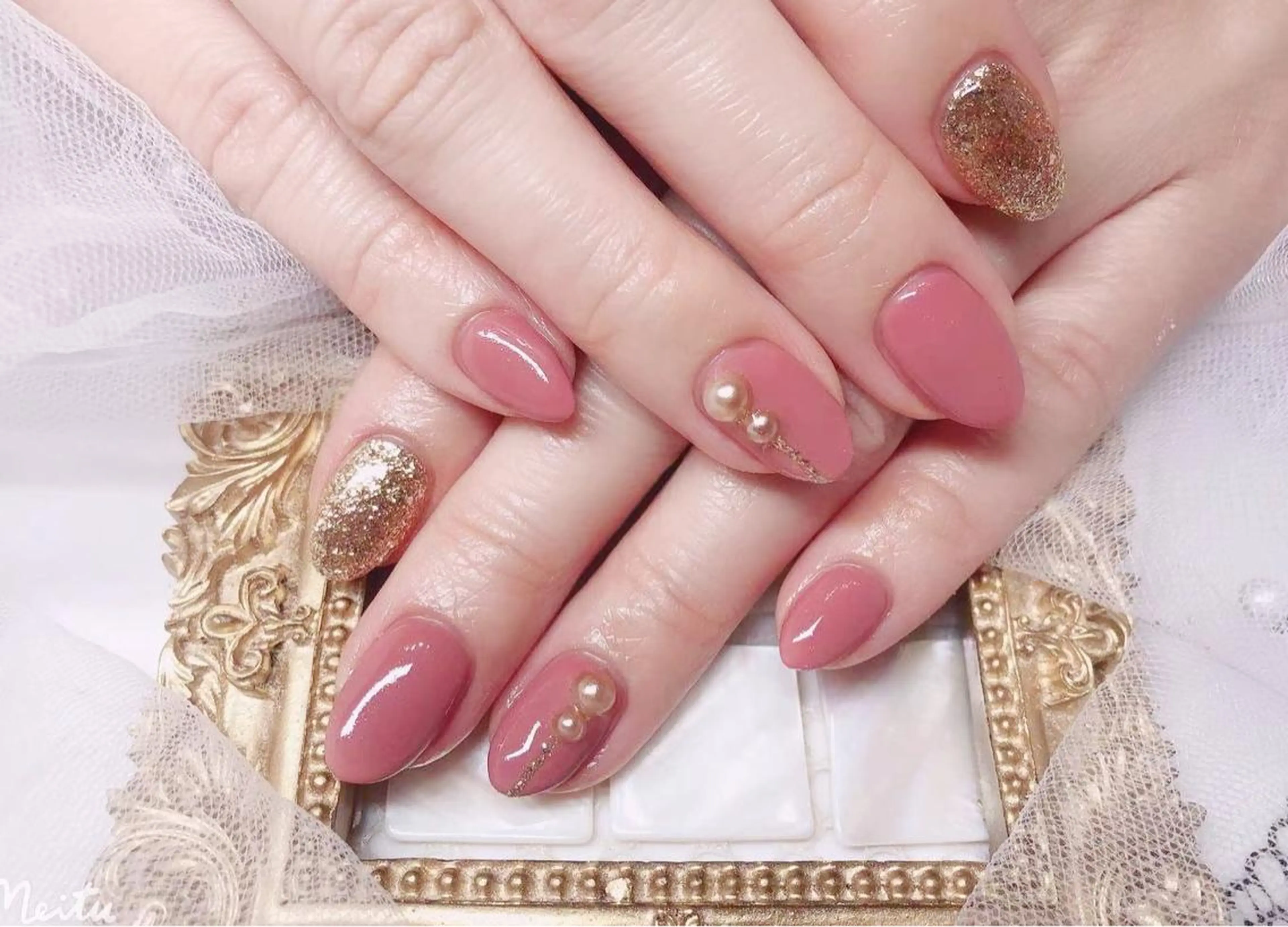 ネイル ハンドネイル マジックミラー所属・マジック ミラーのネイルデザイン