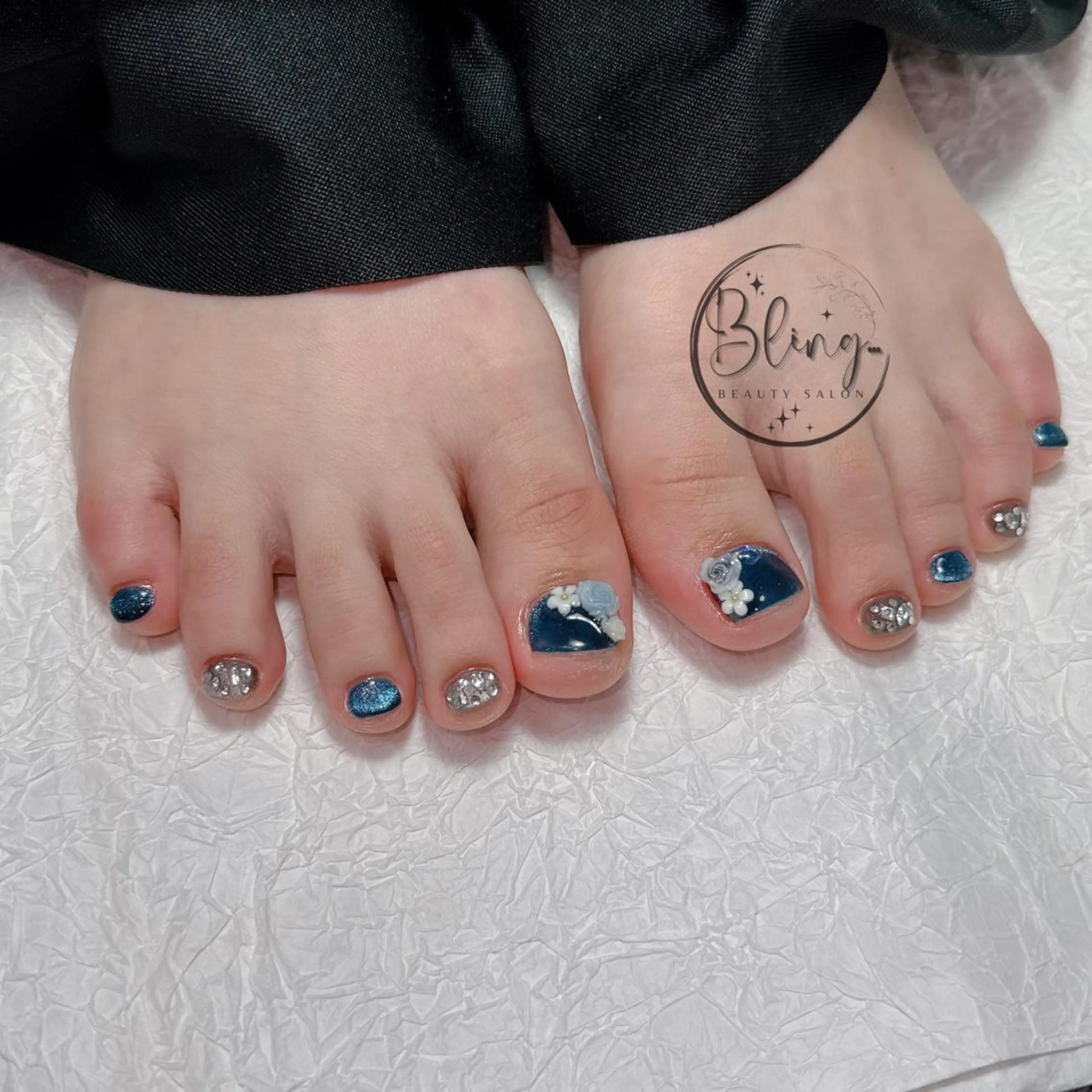 ショート 韓国風ヘア フットネイル Bling Salonのネイルデザイン