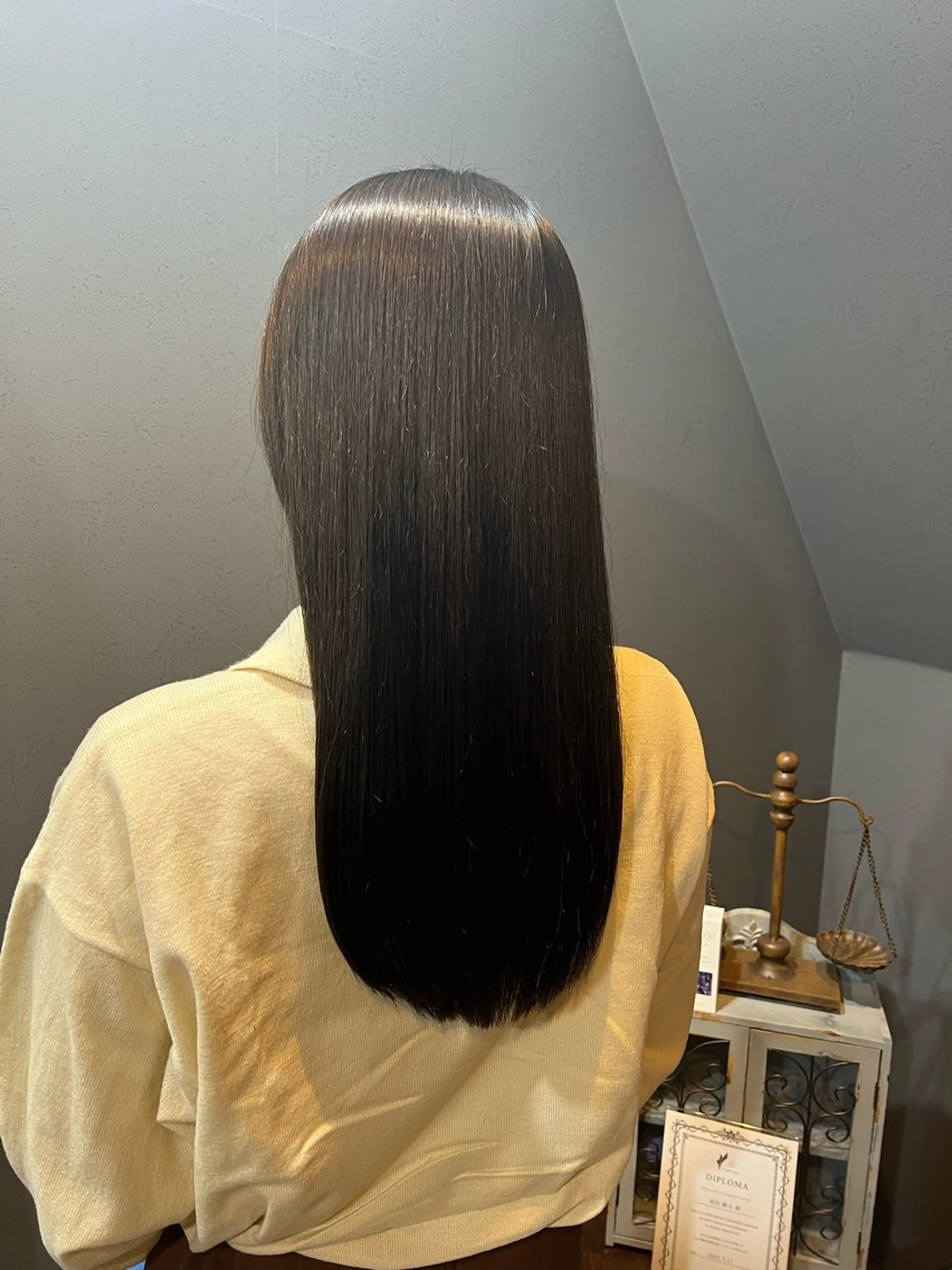 ロング カラー 縮毛矯正 トリートメント カット ヘアカラー 縮毛矯正 トリートメント ヘッドスパ ＊くせ毛に特化＊ 【yun】のヘアスタイル