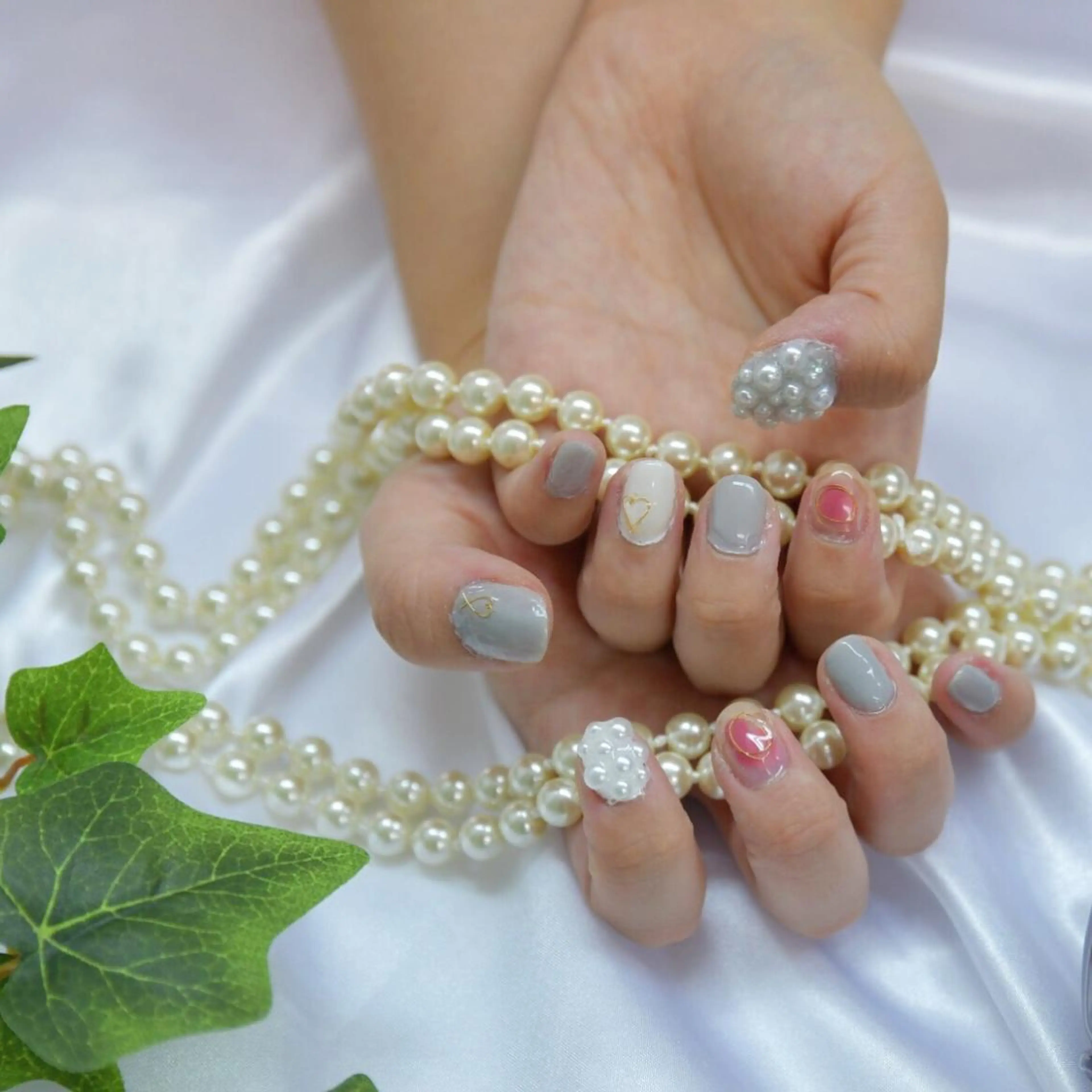 ネイル 東京セルフネイルサロン所属・M MIKIKOのネイルデザイン