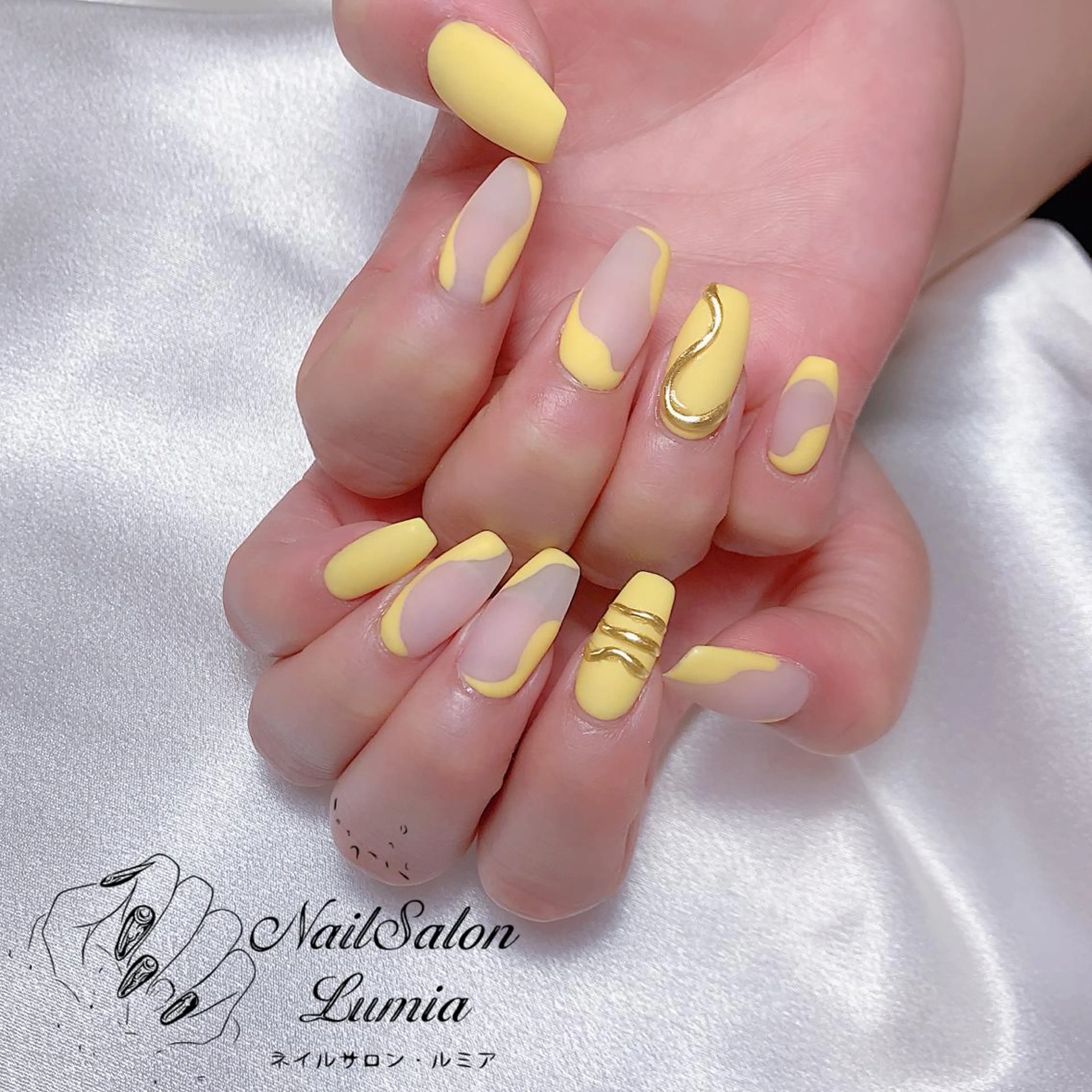 ネイル 持ち込み ハンドネイル ネイルサロン ルミア Lumia 店長のネイルデザイン
