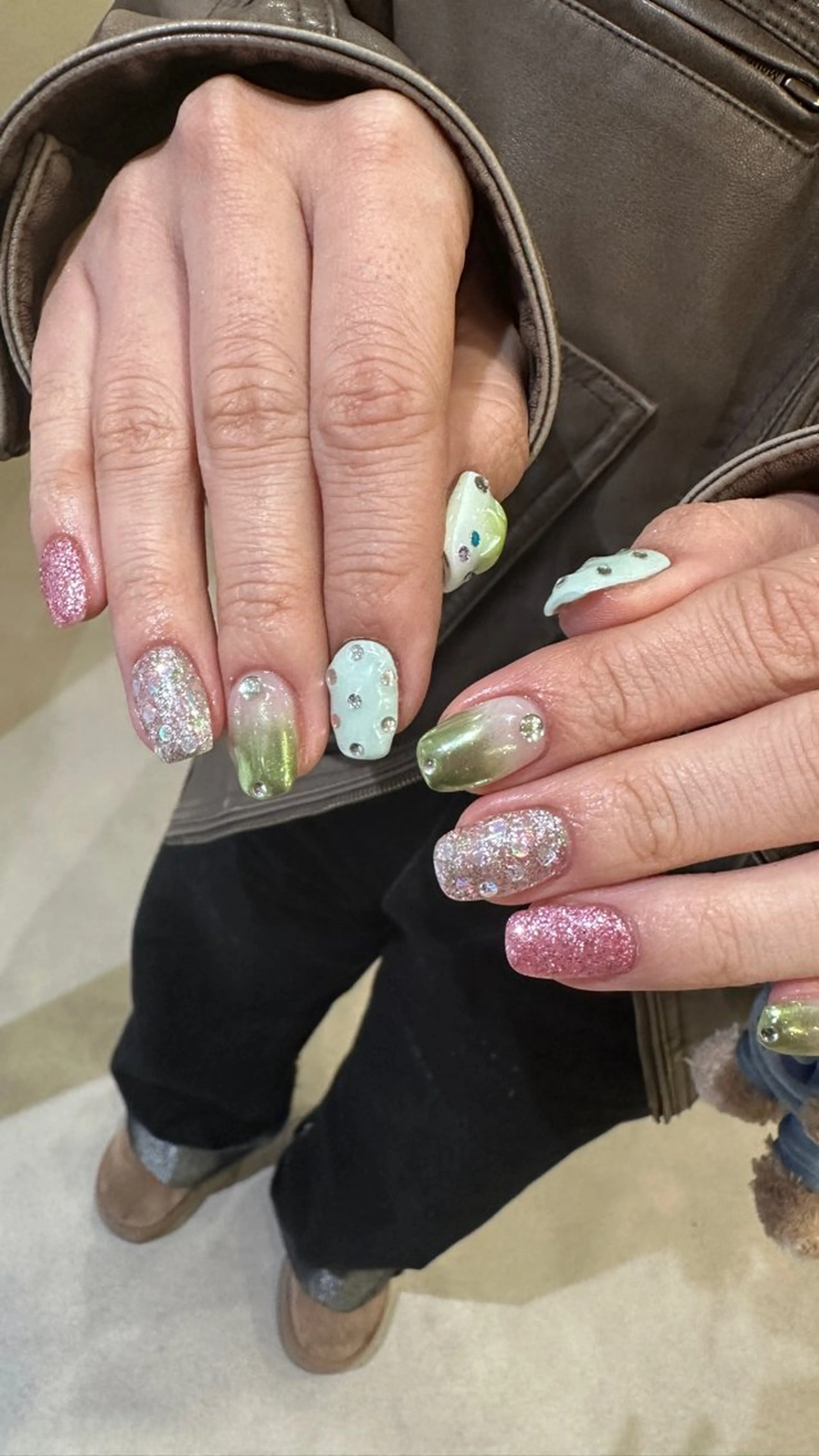 ネイル ハンドネイル 👽個性派ネイル🎀 komachiのヘアスタイル