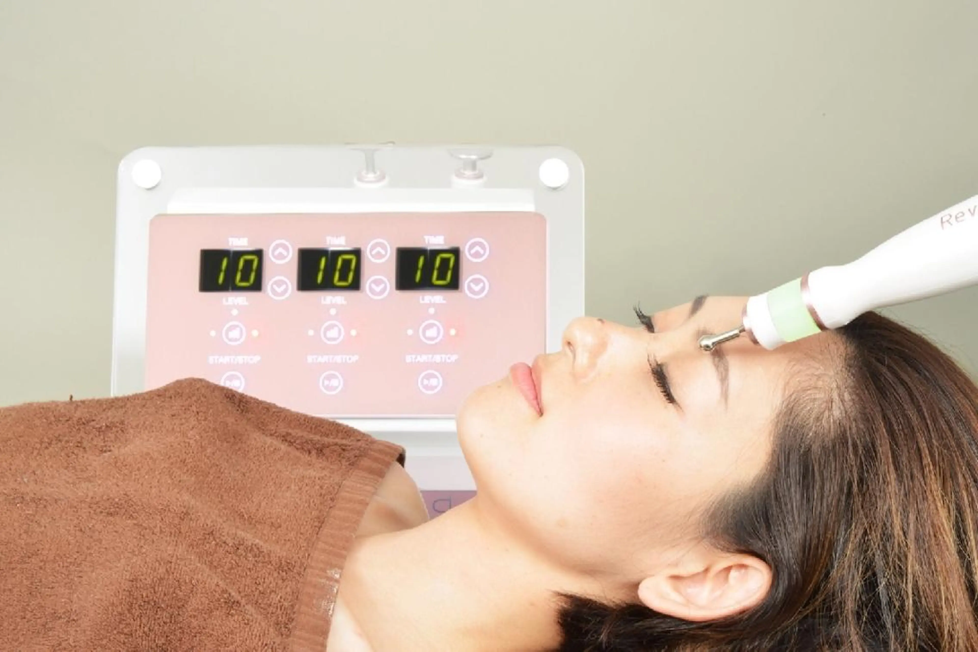 プラズマシャワー×１部位(リップケア、アイケア)の写真