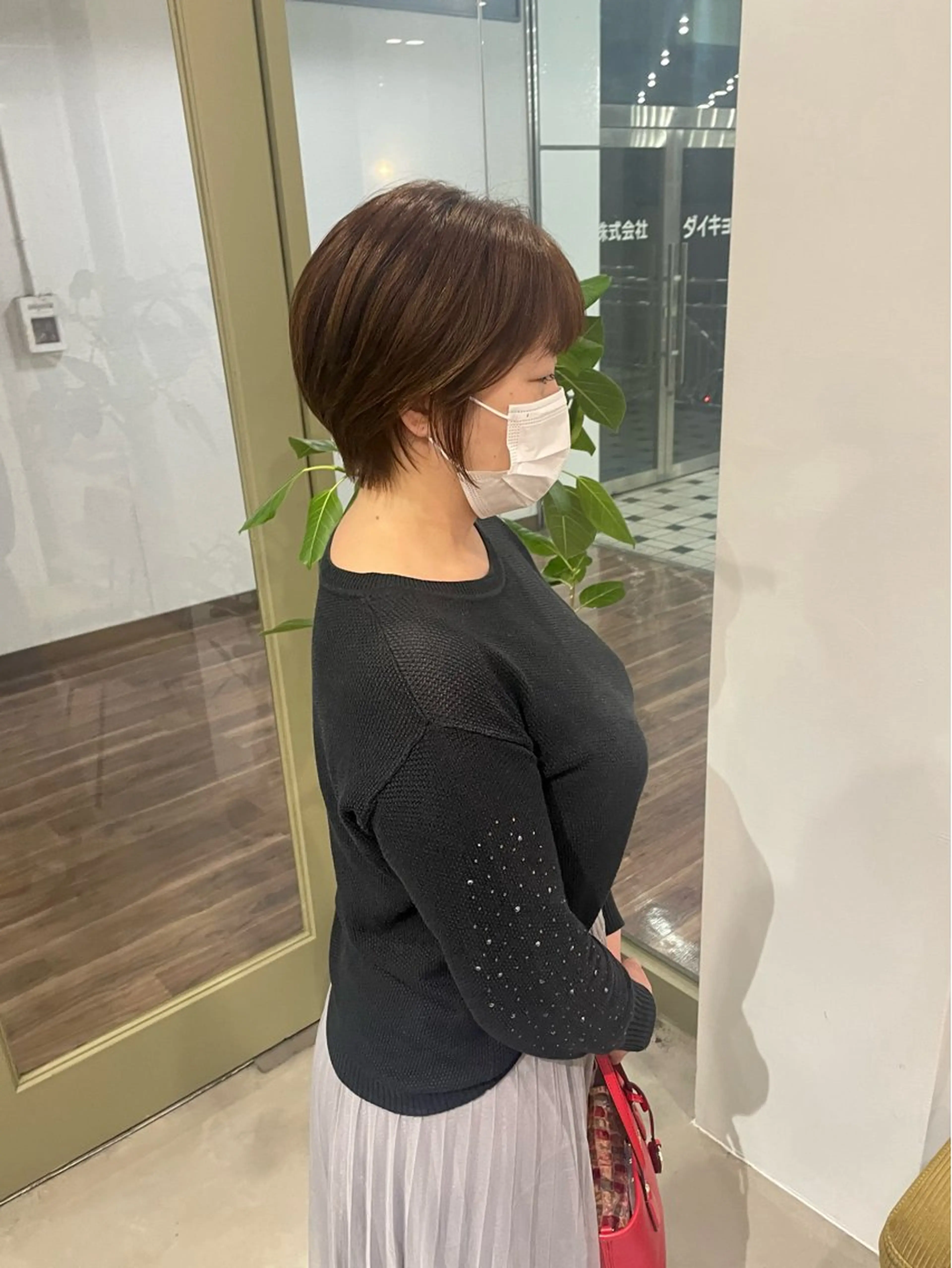 ショート カットパーマモデル 山中 遥のヘアスタイル