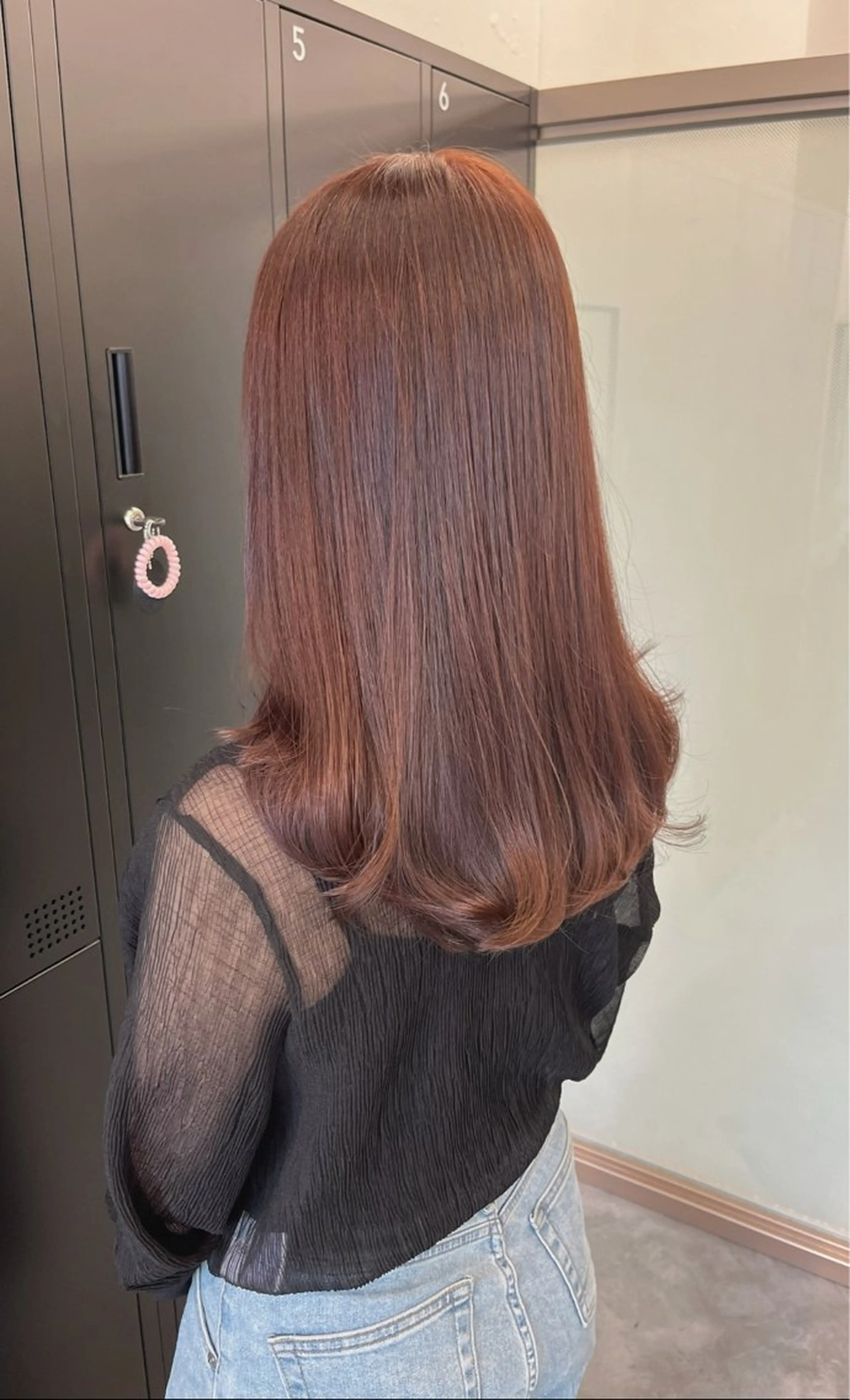 ロング カラー ブラウンカラー ピンクカラー ピンクブラウン ヘアカラー レイヤーカット🌈 透明感カラー🌷ﾕﾘのヘアスタイル