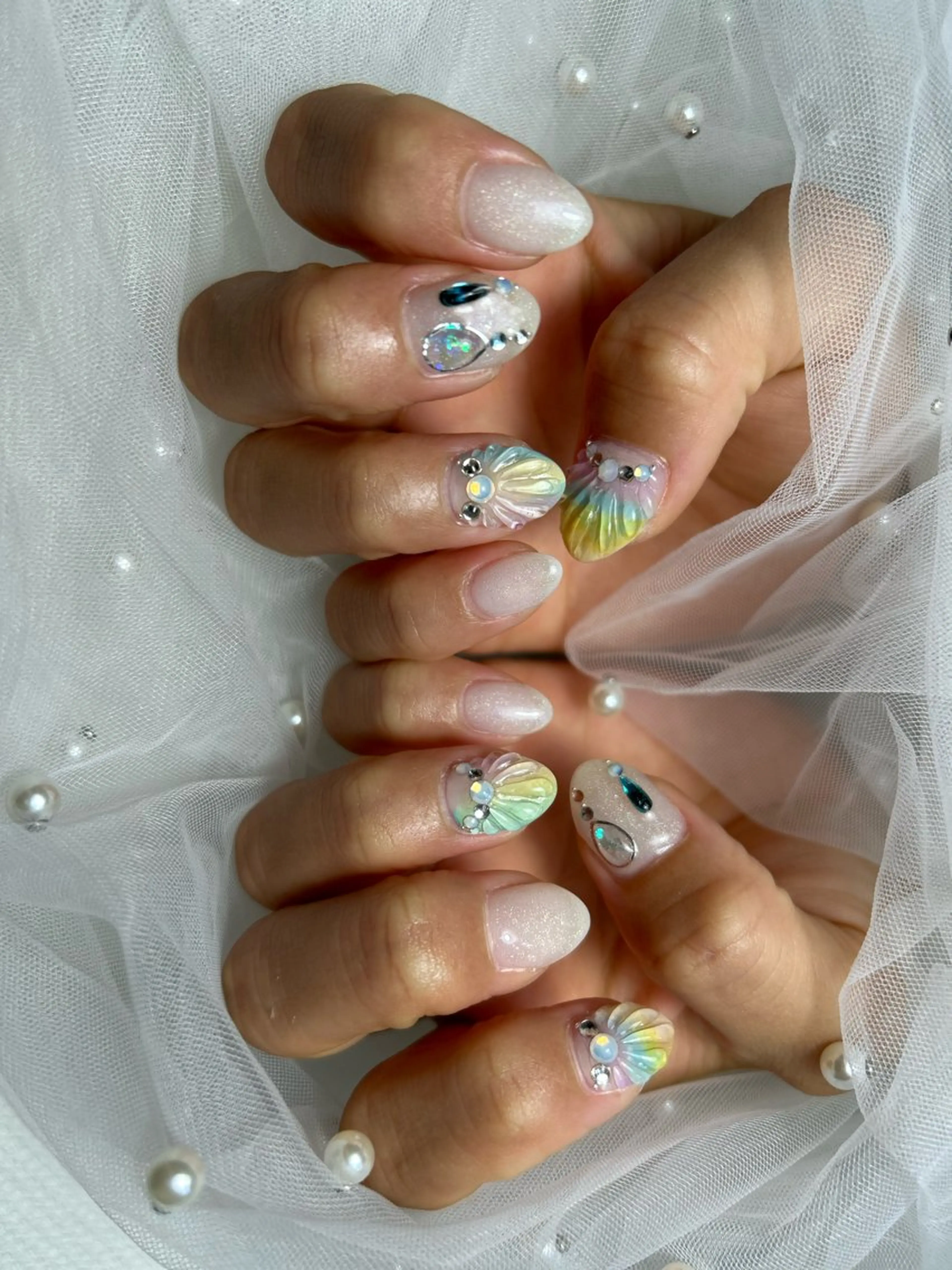 ネイル ハンドネイル フットネイル ✴︎ Delightのネイルデザイン