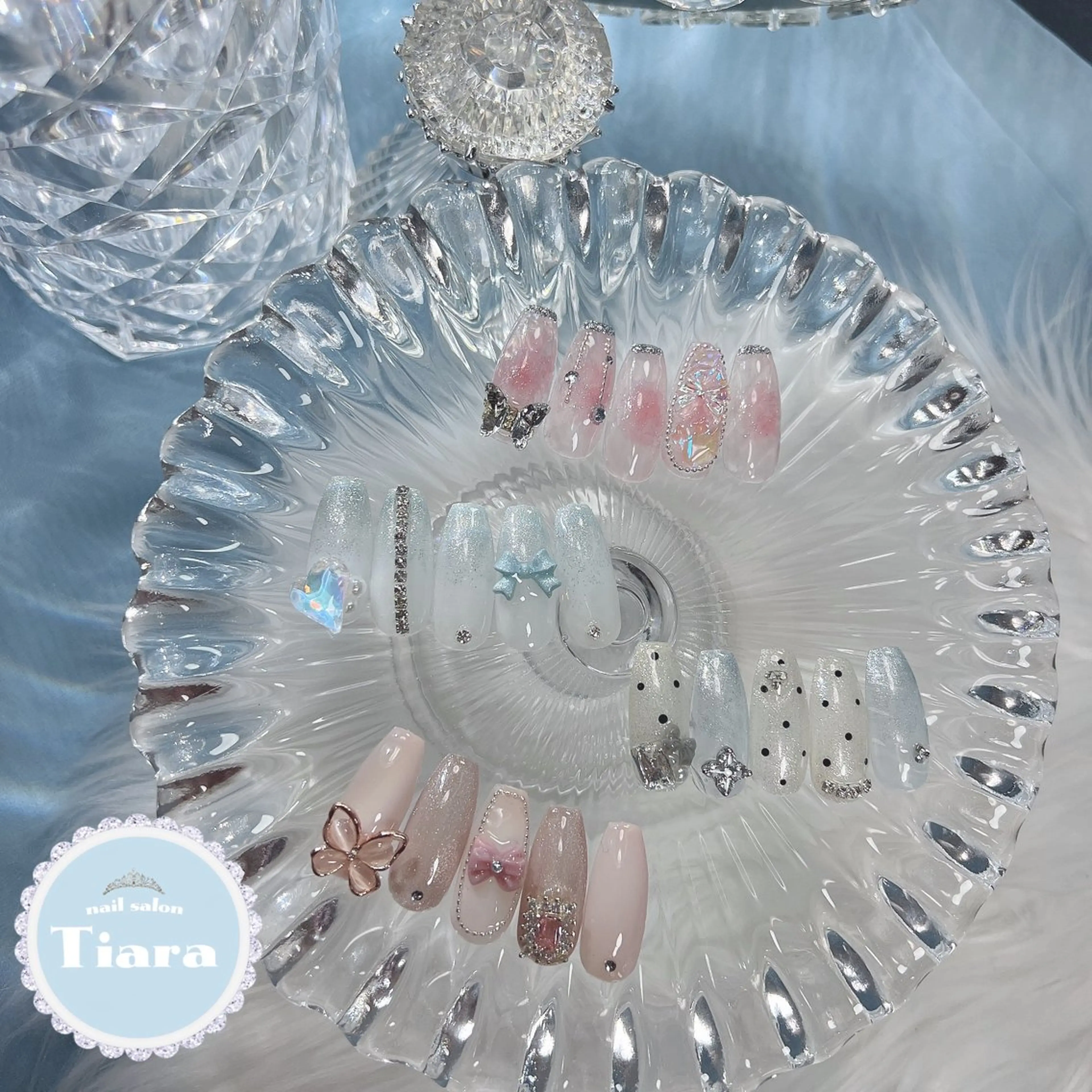 ネイル ＆NAIL. Rio所属・groovy 新宿店のネイルデザイン